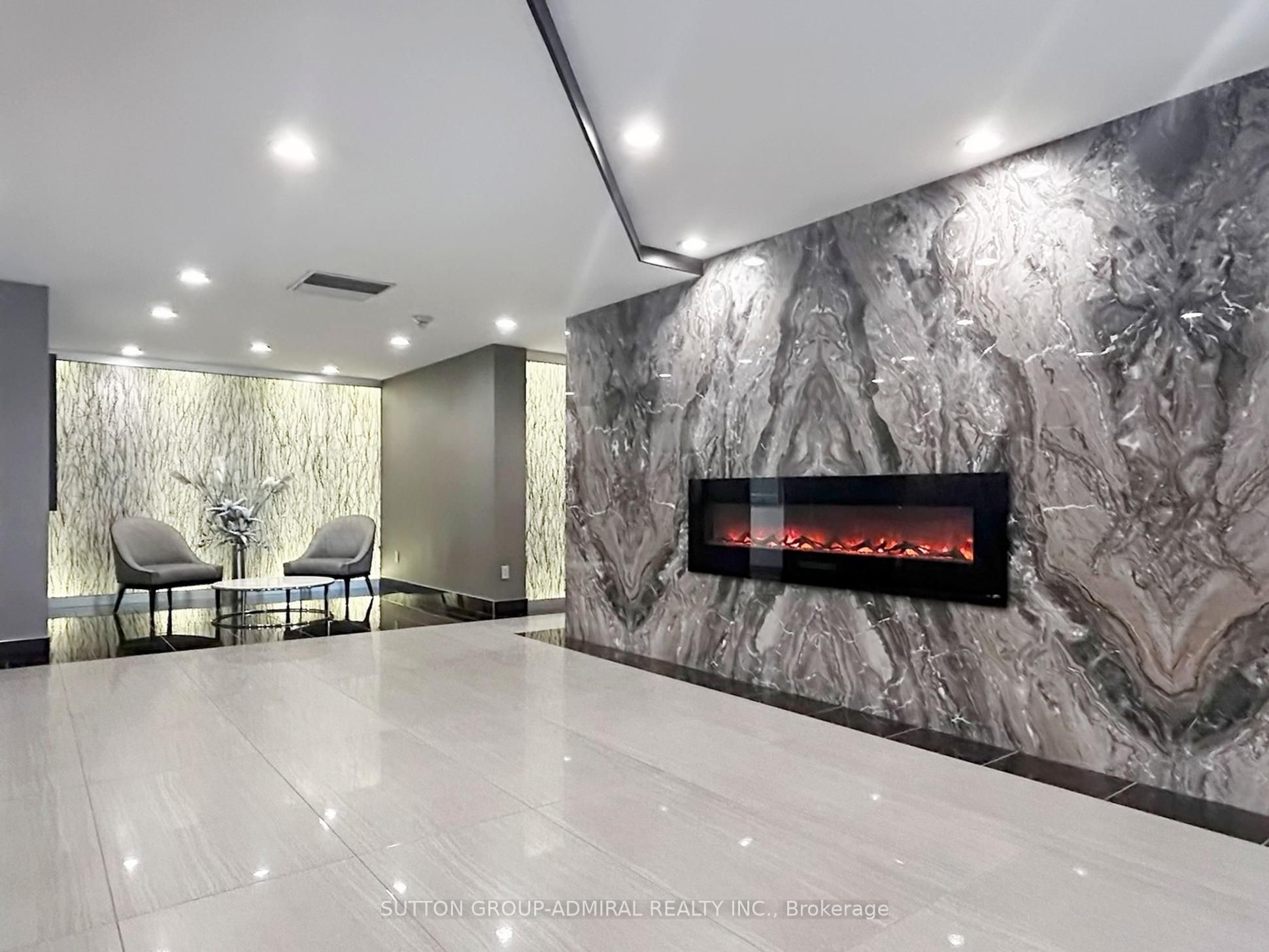 7601 Bathurst Street 312, Vaughan, ON L4J 4H5 photo 5