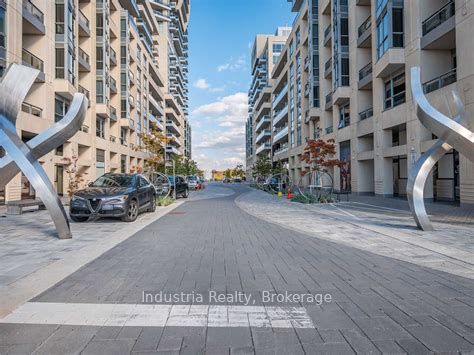 9201 Yonge Street NW701, Richmond Hill, ON L4C 1H9 photo 2