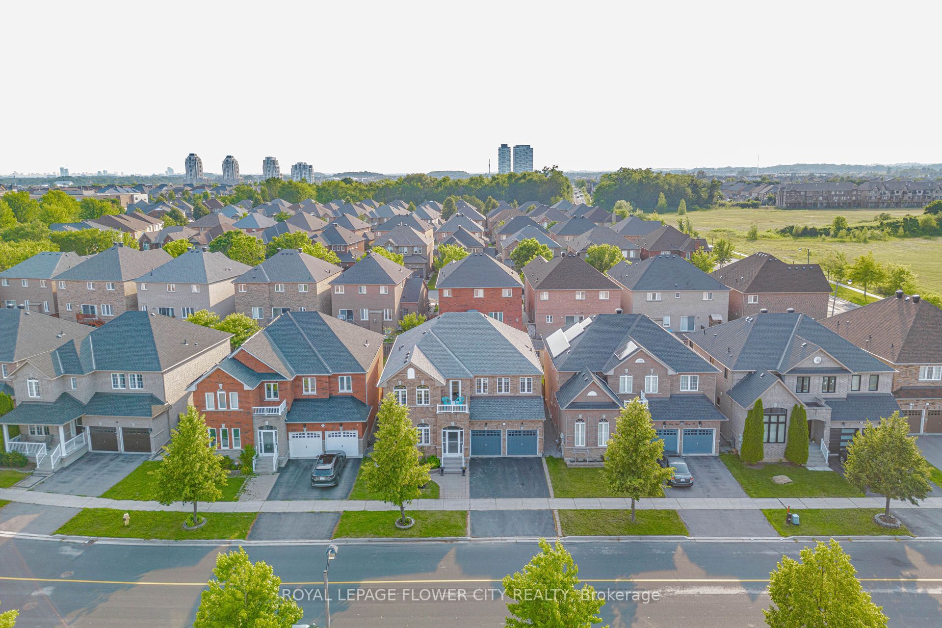 42 Delray Drive, Markham, ON L6E 1Y6 photo 2