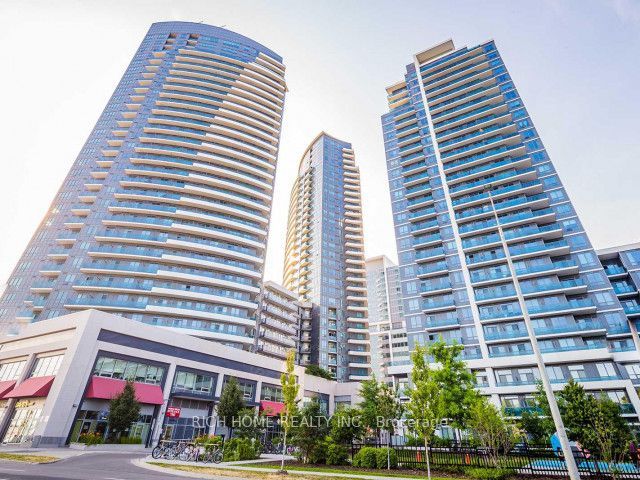 7165 Yonge Street 1205, Markham, ON L3T 0C9 photo 2