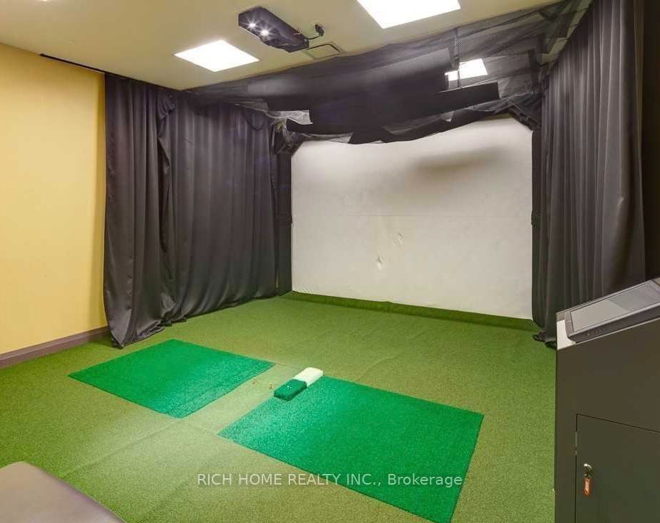 7165 Yonge Street 1205, Markham, ON L3T 0C9 photo 4