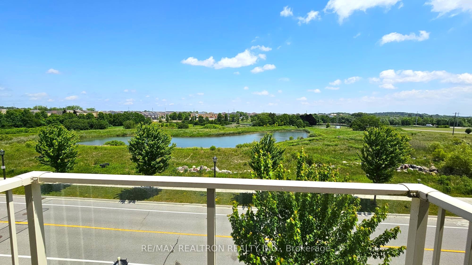 28 Prince Regent Street 306, Markham, ON L6C 0V5 photo 2