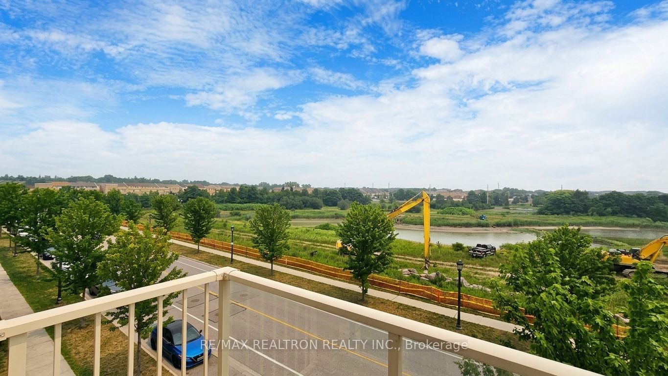 28 Prince Regent Street 306, Markham, ON L6C 0V5 photo 4