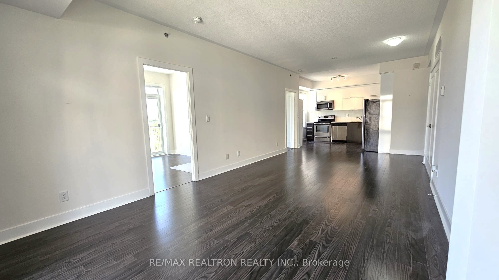 28 Prince Regent Street 306, Markham, ON L6C 0V5 photo 5
