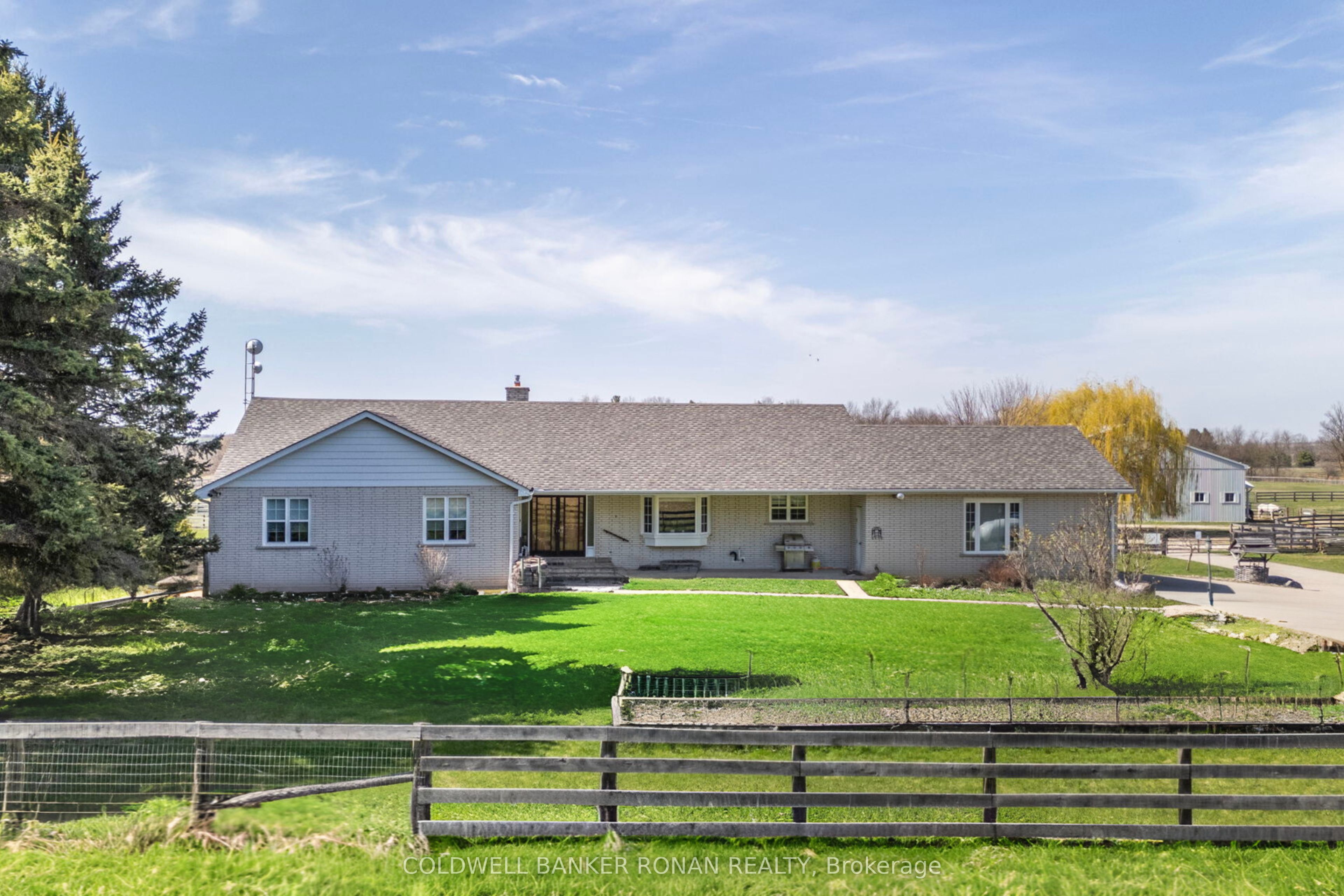 8058 20th Side Road, Adjala-Tosorontio, ON L0G 1L0 photo 4