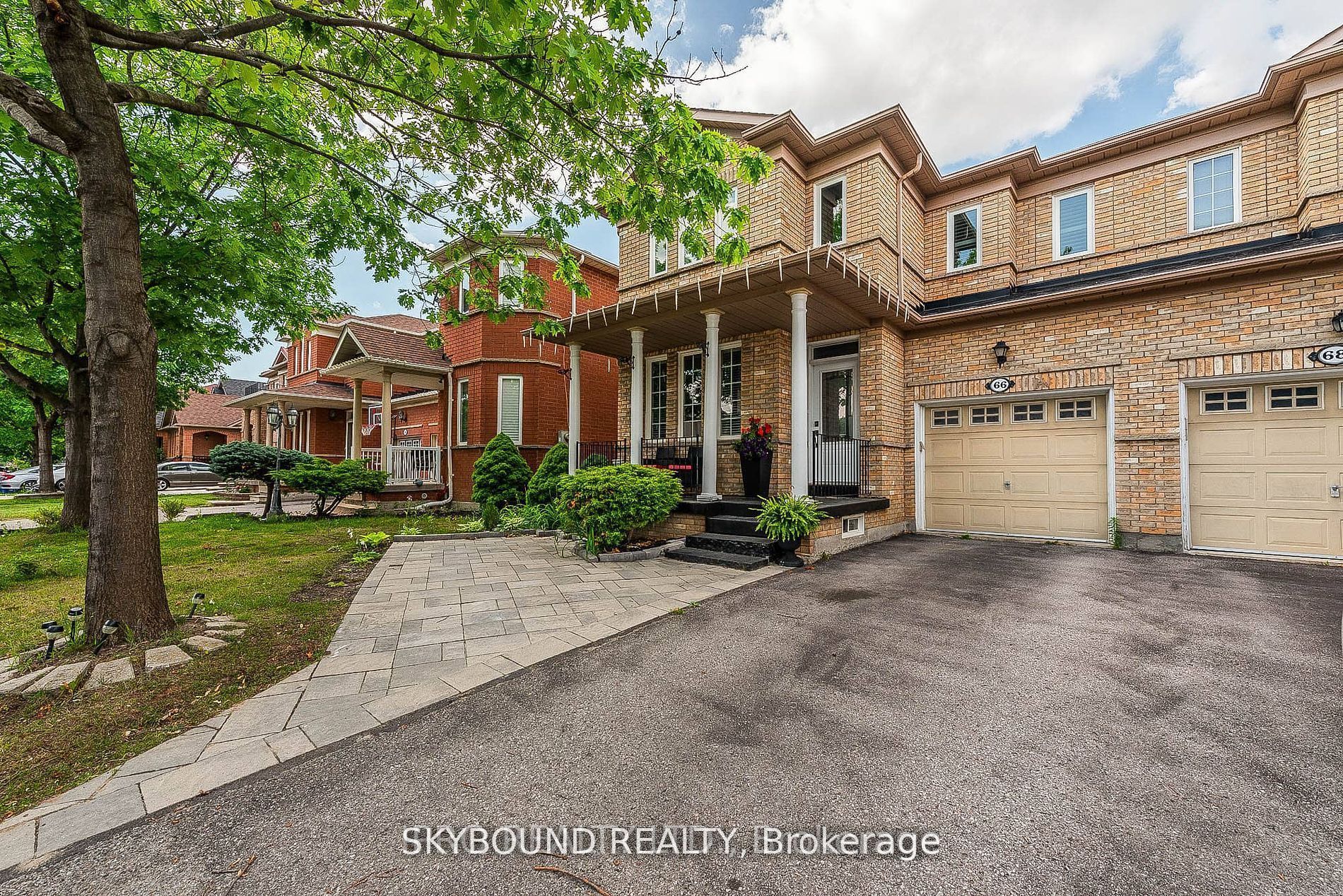 66 Skylark Drive, Vaughan, ON L4H 2C4 photo 2