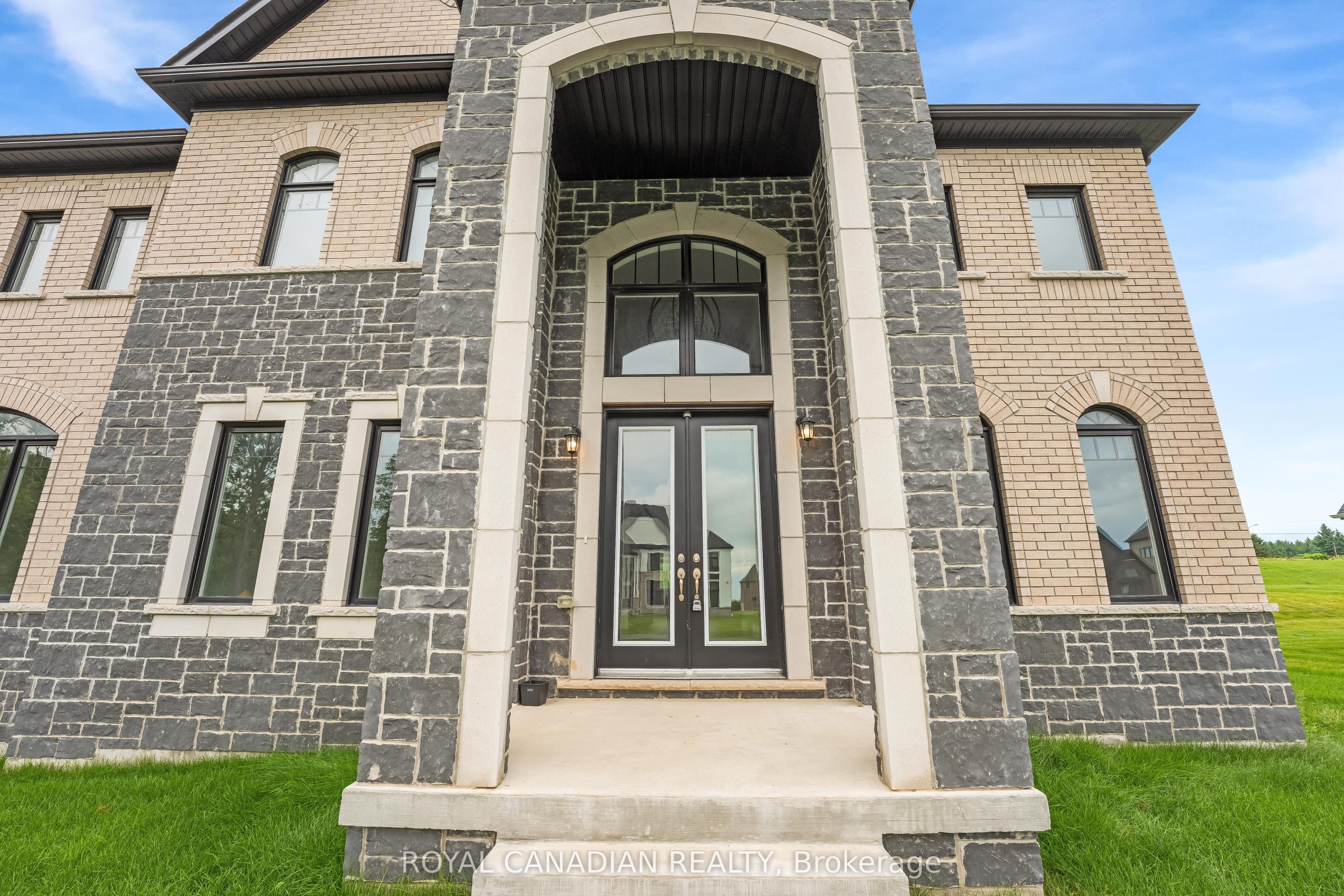 50 Maxson Lane, Whitchurch-Stouffville, ON L4A 5G5 photo 4