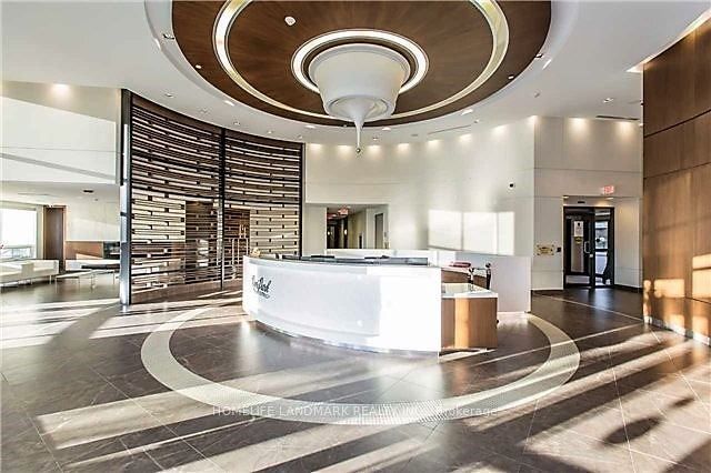 1 Uptown Drive Rg5, Markham, ON L3R 5C1 photo 2