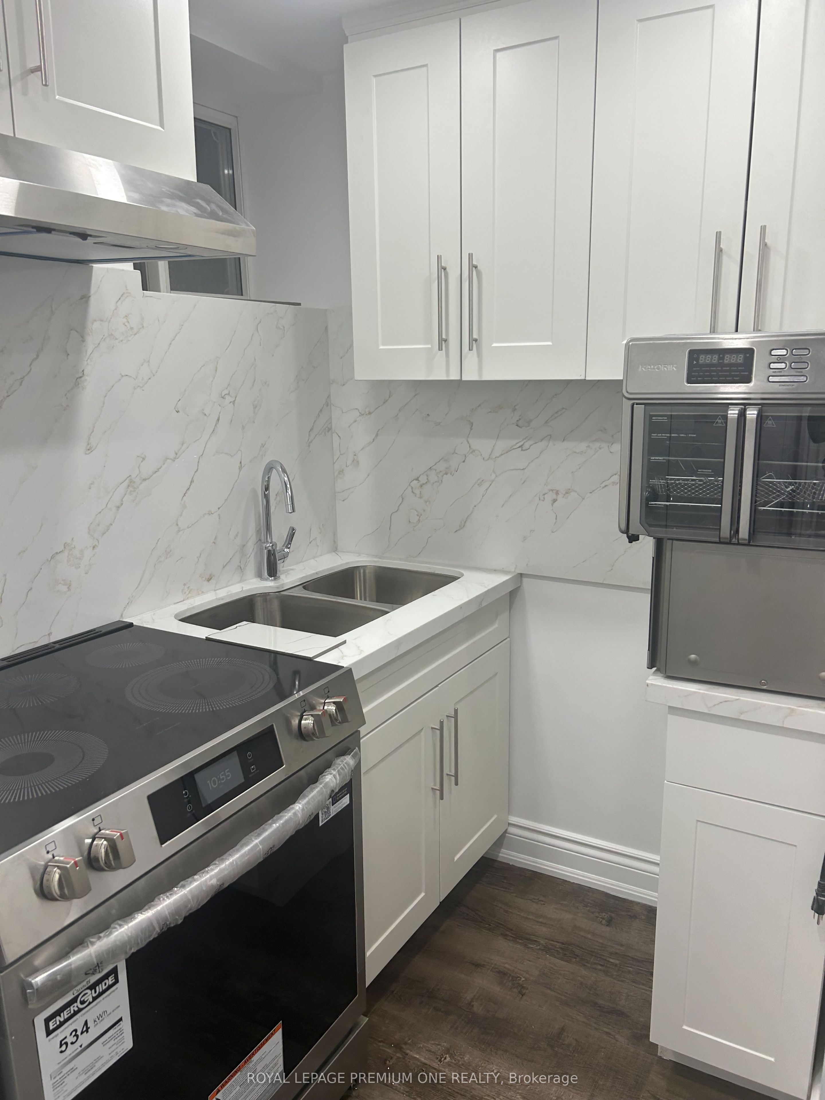 28 Elsinore Street, Vaughan, ON L4H 5G2