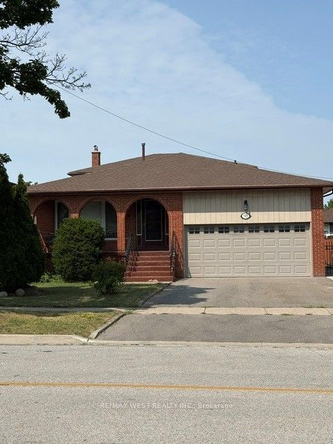 98 Jeanne Drive, Vaughan, ON L4L 1X9