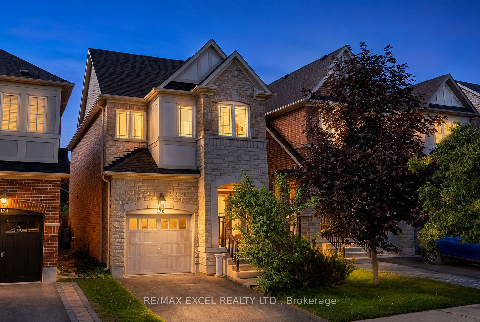 176 Sir Sanford Fleming Way, Vaughan, ON L6A 0V4 photo 2