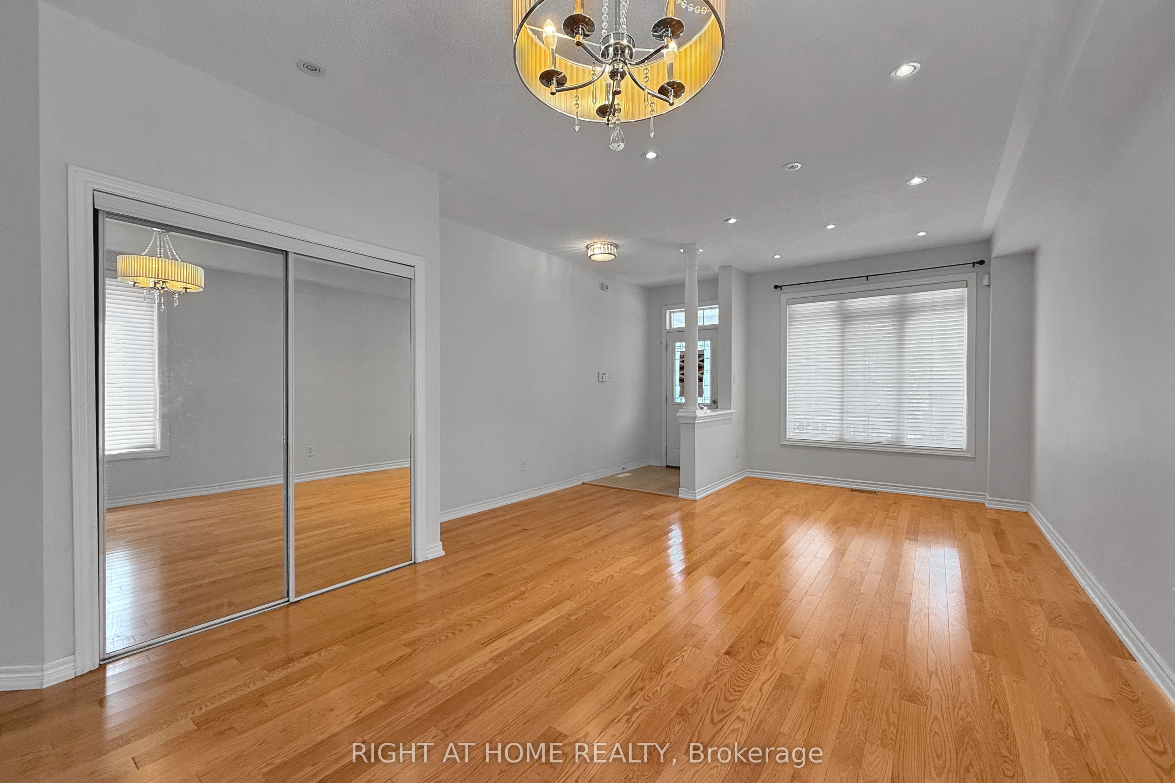 26 Mead Terrace, Markham, ON L6E 1V6 photo 4