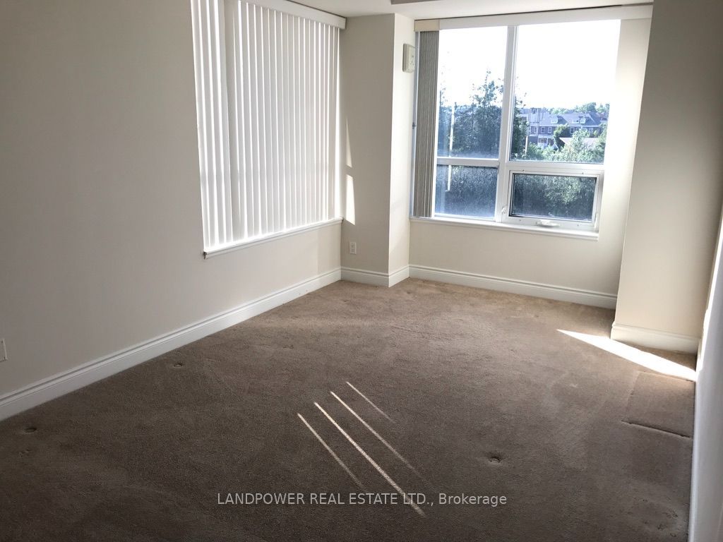 11211 Yonge Street A-306, Richmond Hill, ON L4S 0E9 photo 3