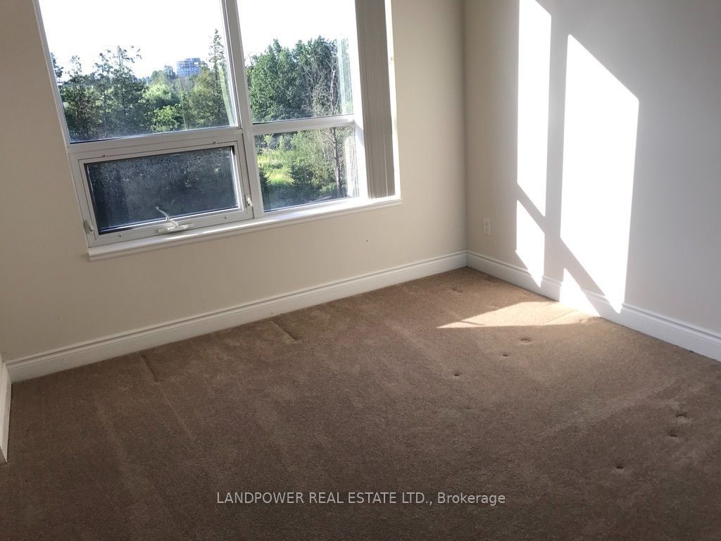 11211 Yonge Street A-306, Richmond Hill, ON L4S 0E9 photo 4