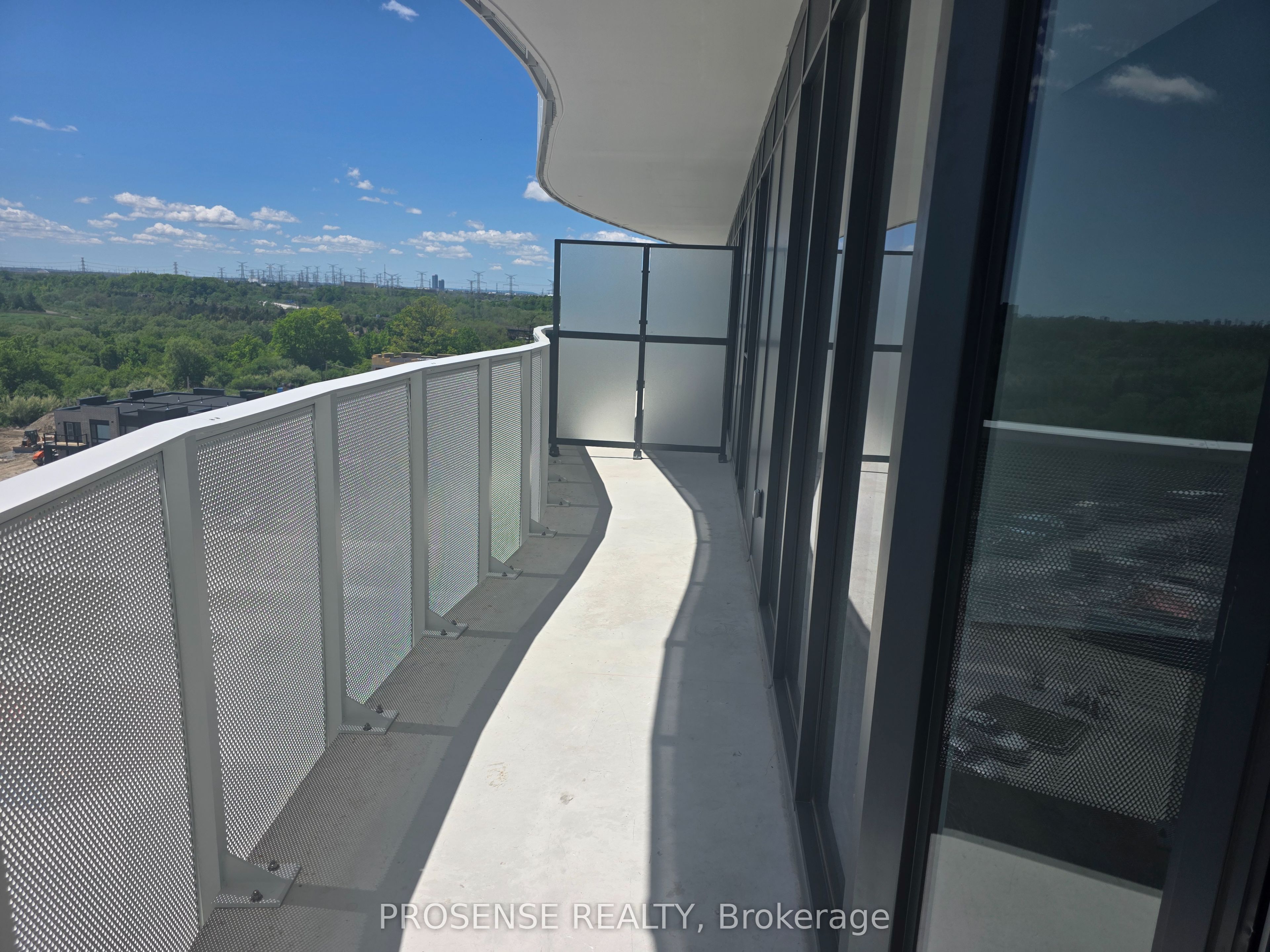 10 Flavelle Trail 2102, Vaughan, ON L4L 0M9 photo 3