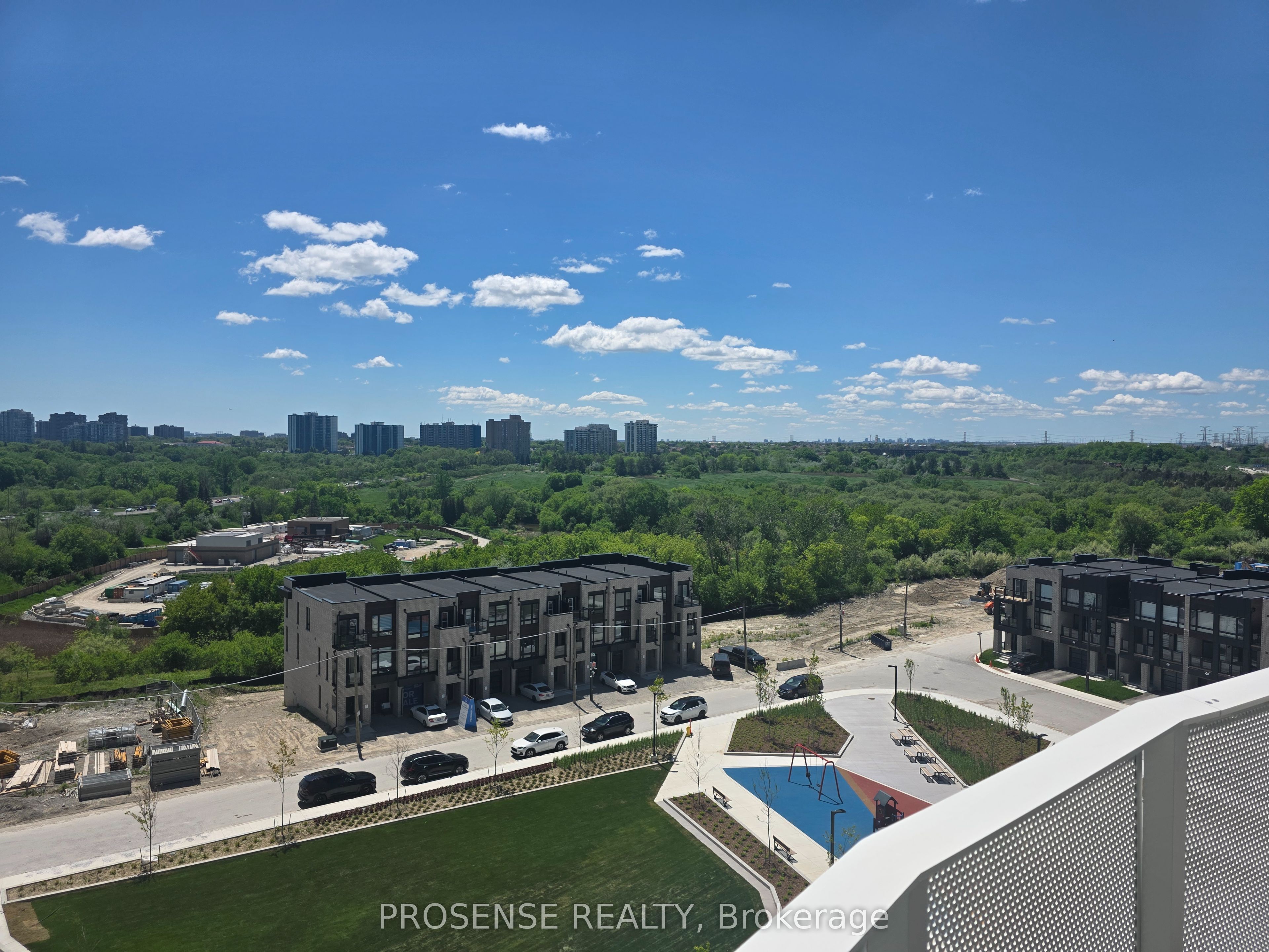 10 Flavelle Trail 2102, Vaughan, ON L4L 0M9 photo 4
