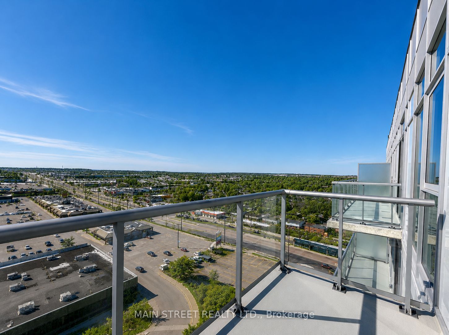 185 Deerfield Road 1506, Newmarket, ON L3Y 0G7 photo 4