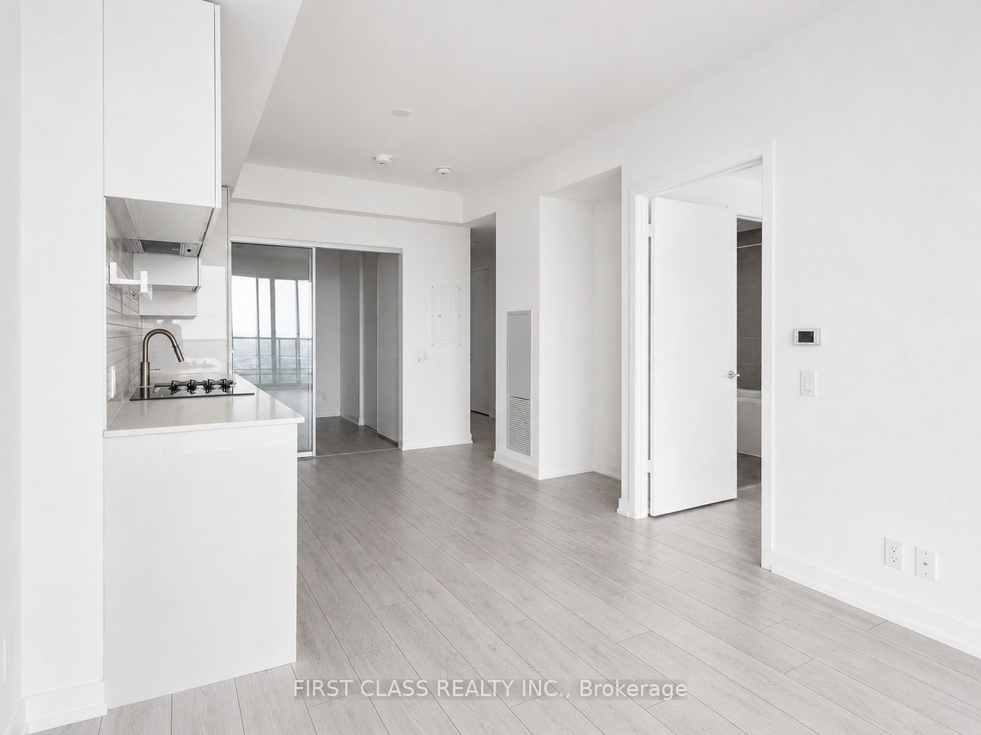 5 Buttermill Avenue 6005, Vaughan, ON L4K 0J5 photo 5
