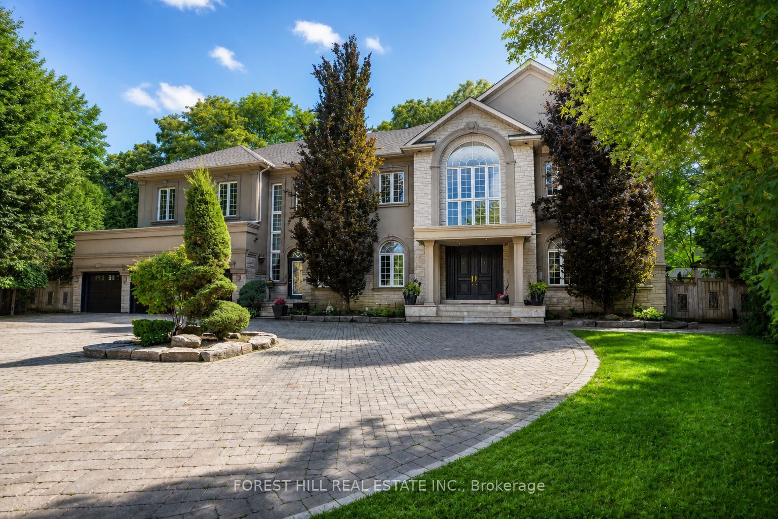 161 Renaissance Court, Vaughan, ON L4J 7W4 photo 2