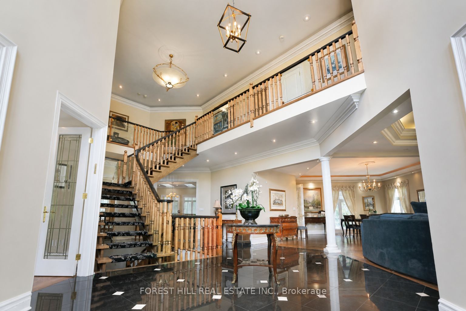 161 Renaissance Court, Vaughan, ON L4J 7W4 photo 4
