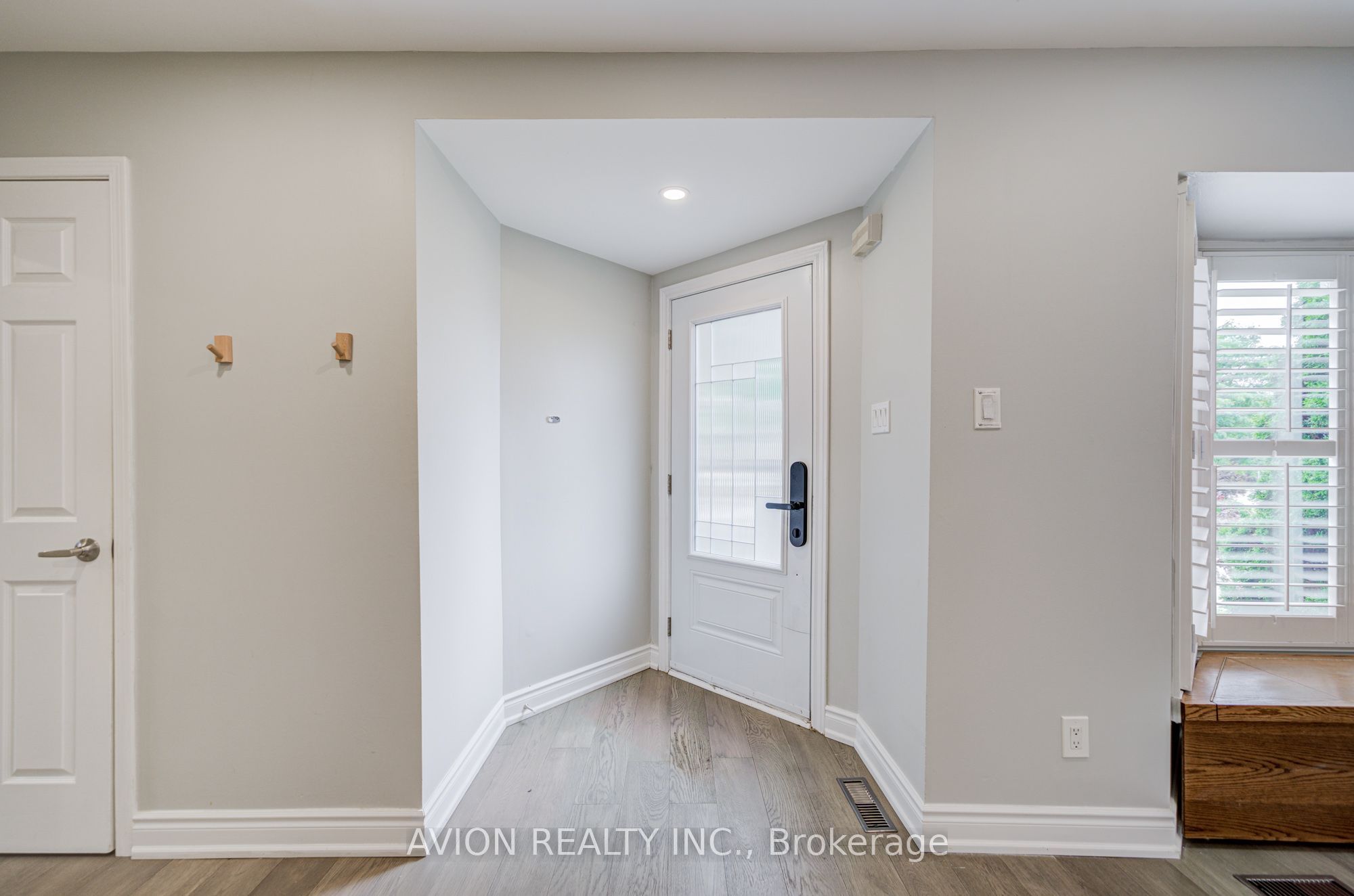 9 Falan Heights Crescent, Aurora, ON L4G 5C2 photo 5