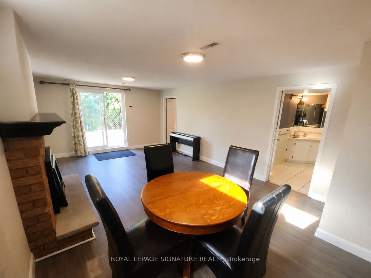 304 Orsi Avenue Bsmt, Bradford West Gwillimbury, ON L3Z 1B7 photo 2