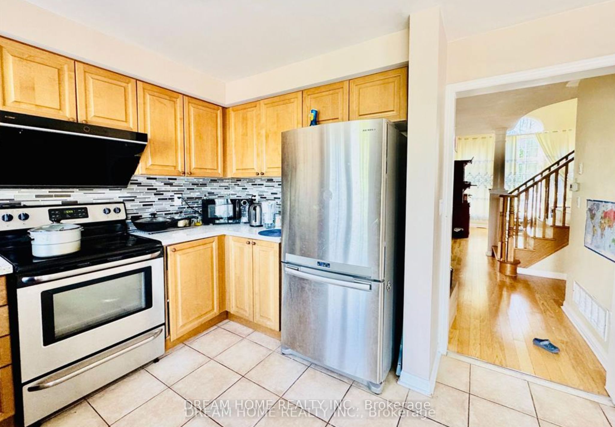 23 Wiltshire Drive, Markham, ON L6C 2N3 photo 2