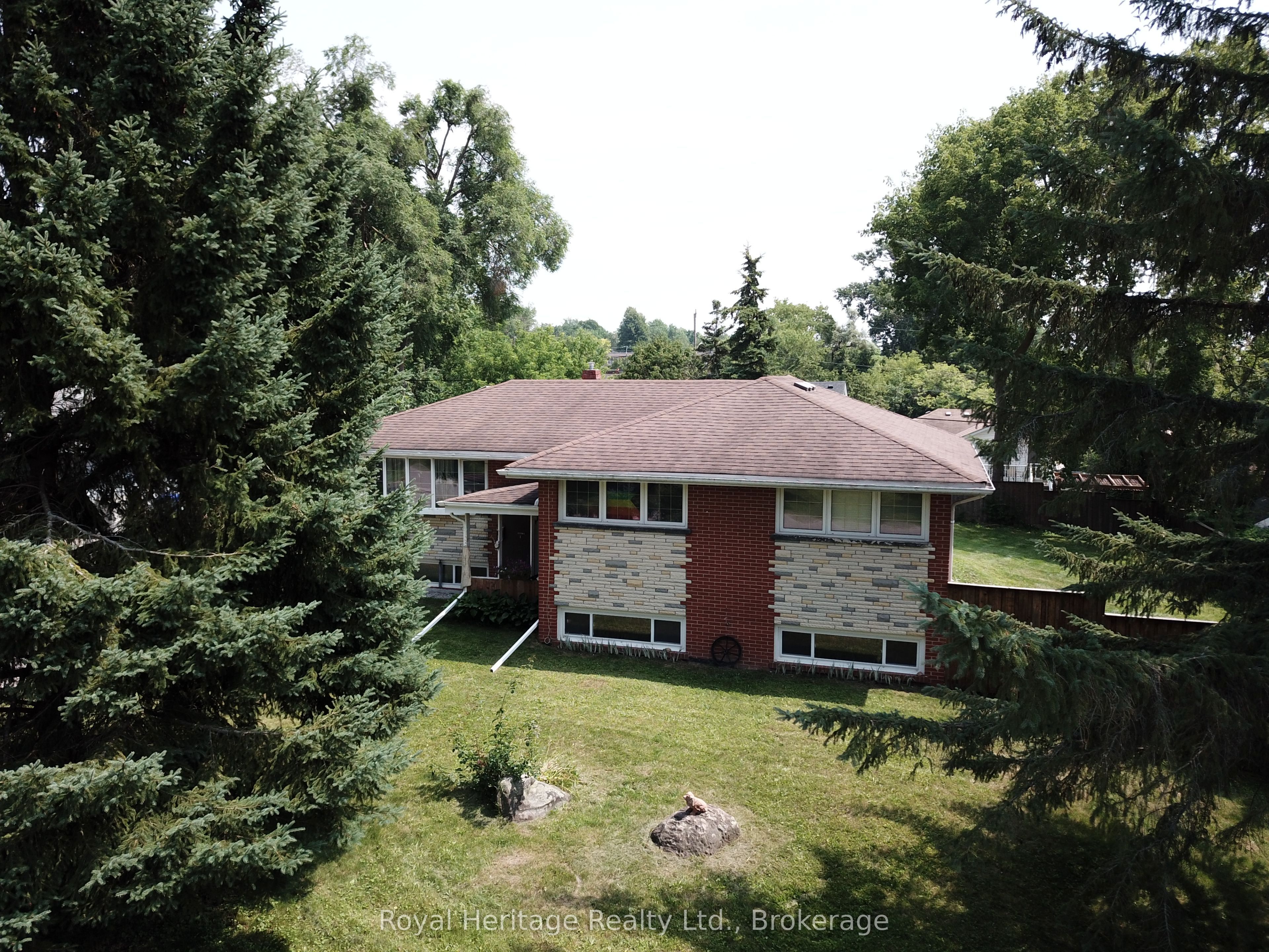 135 Silas Boulevard, Georgina, ON L4P 2K2 photo 4