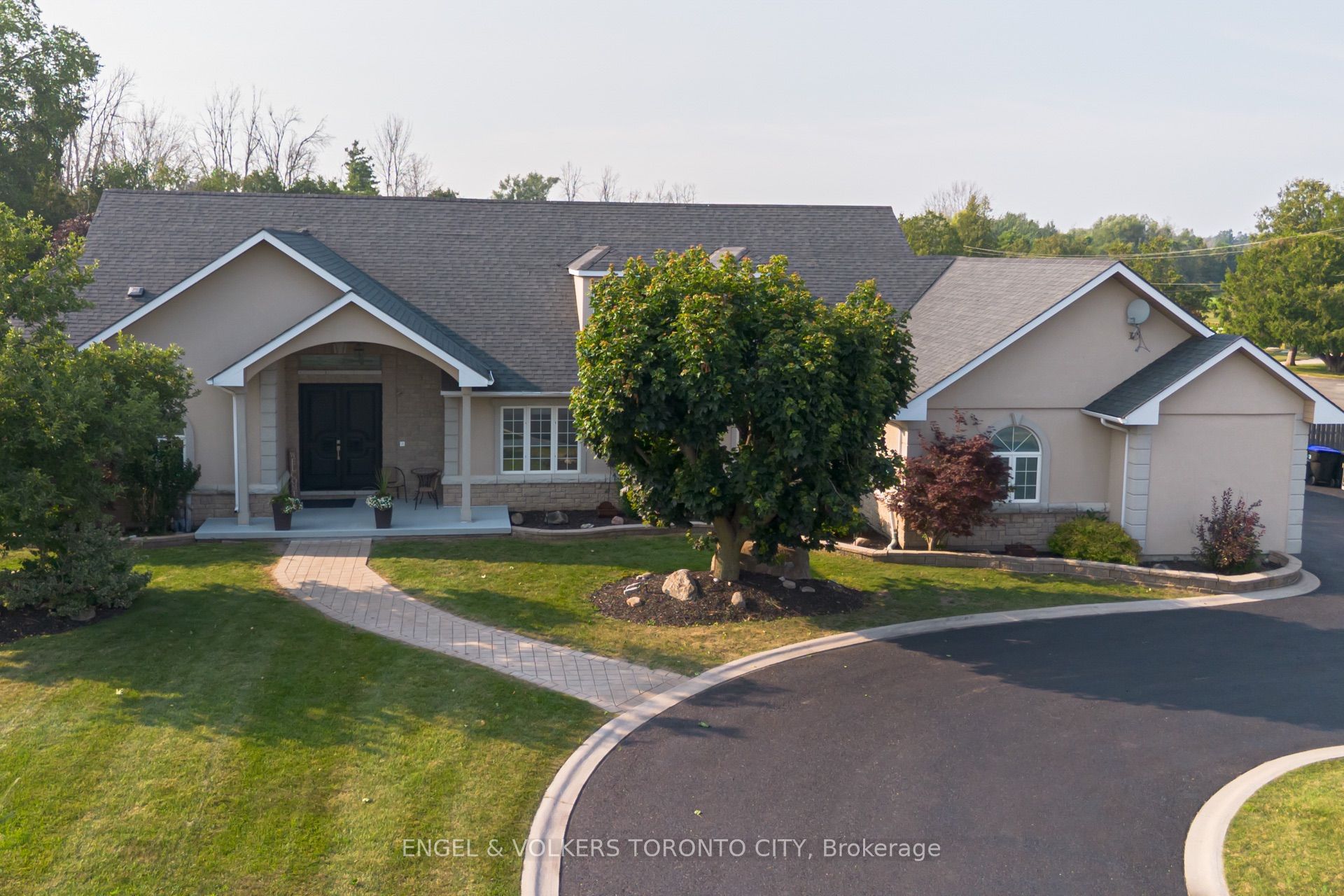 1288 Shore Acres Drive, Innisfil, ON L0L 1R0 photo 3