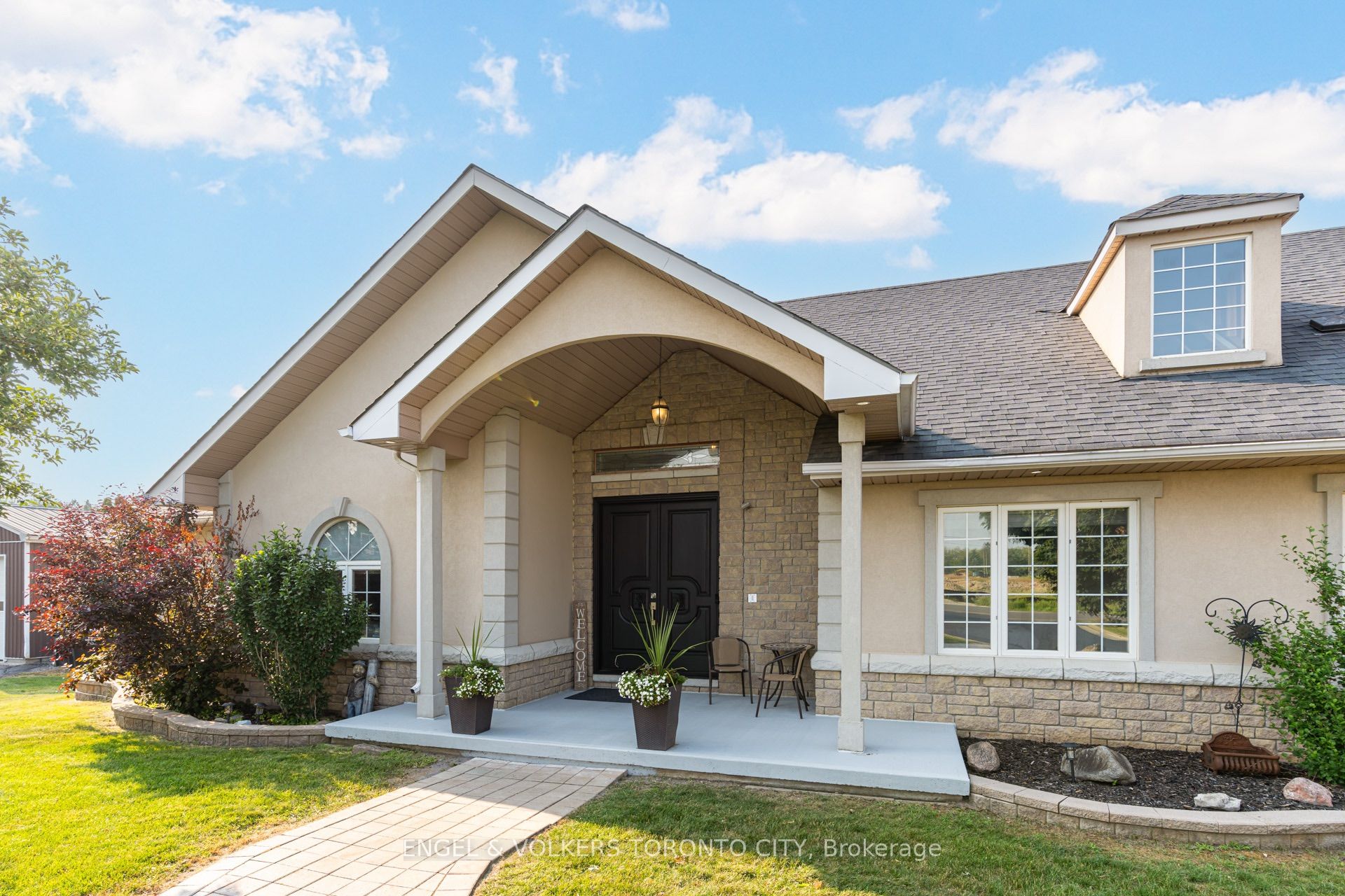 1288 Shore Acres Drive, Innisfil, ON L0L 1R0 photo 4