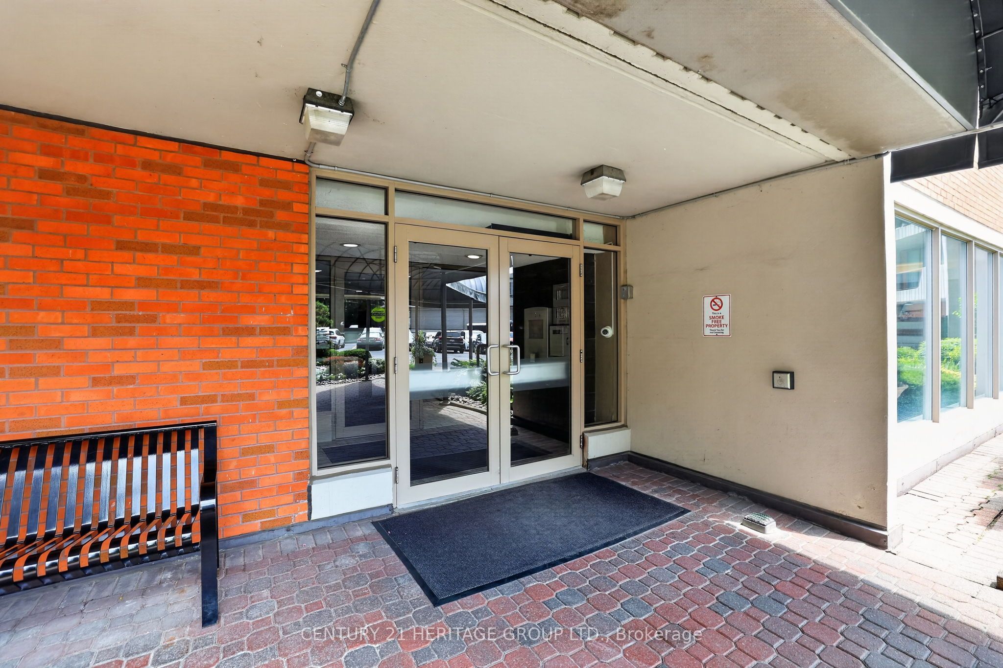 7811 Yonge Street 603, Markham, ON L3T 4S3 photo 4