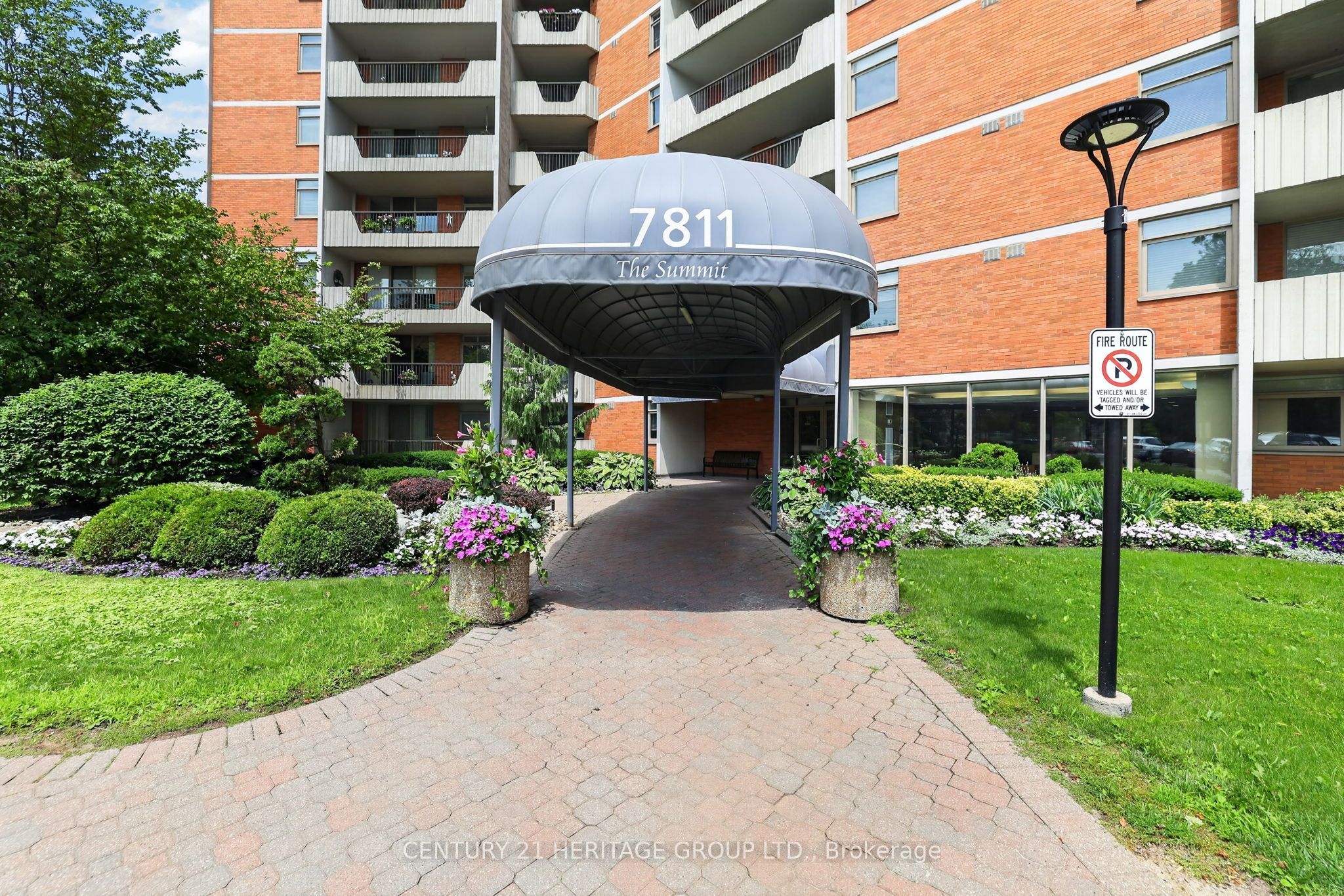 7811 Yonge Street 603, Markham, ON L3T 4S3 photo 5
