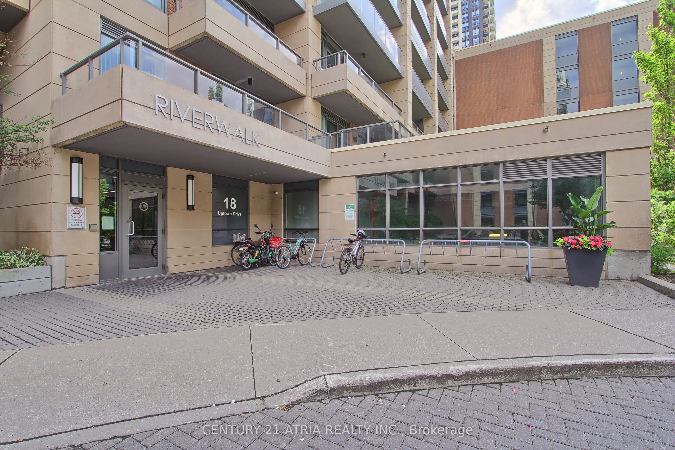 18 Uptown Drive 223, Markham, ON L3R 5M5 photo 4