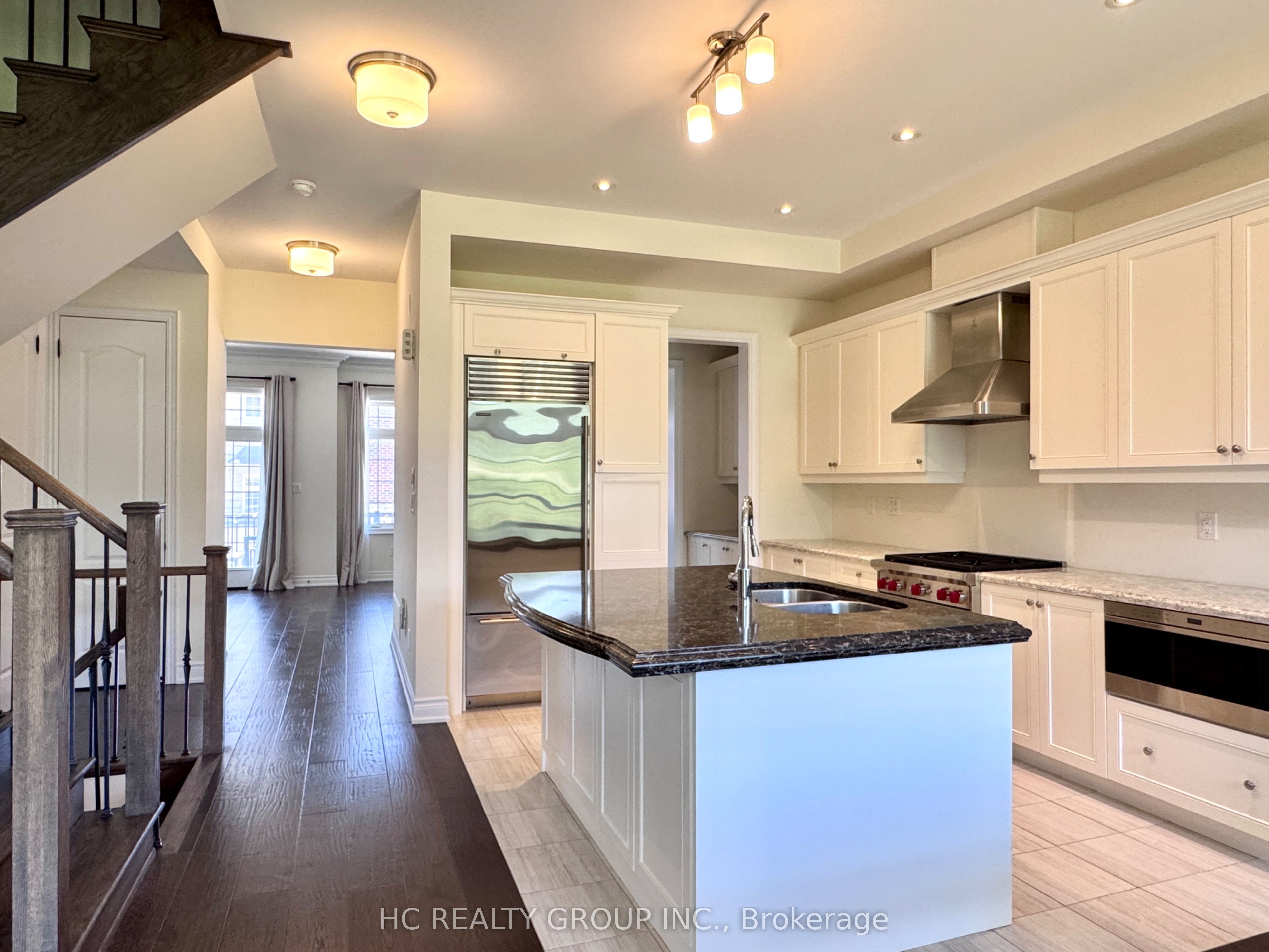 9 Beaufort Way, Markham, ON L6C 1N6 photo 2