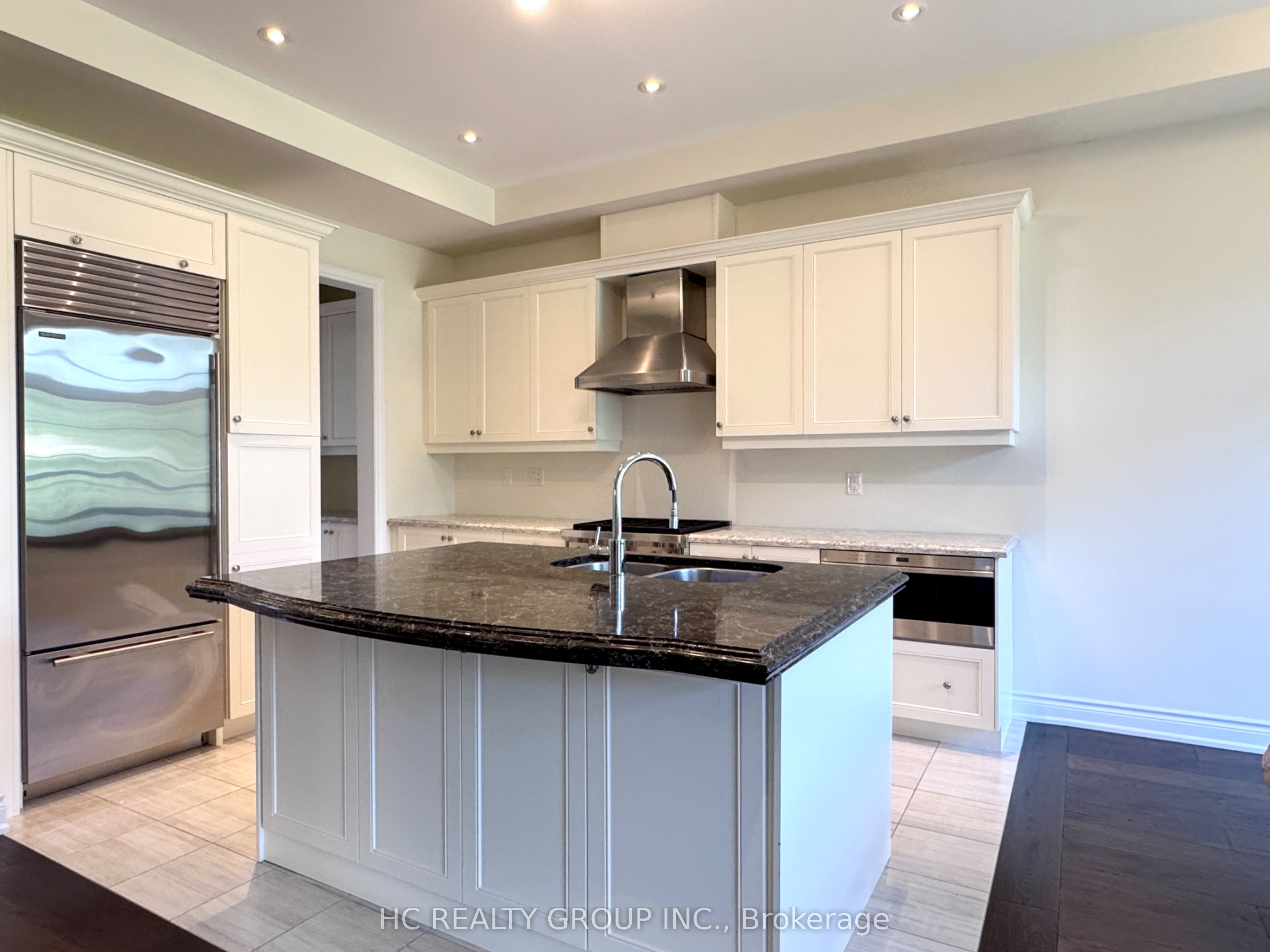 9 Beaufort Way, Markham, ON L6C 1N6 photo 3