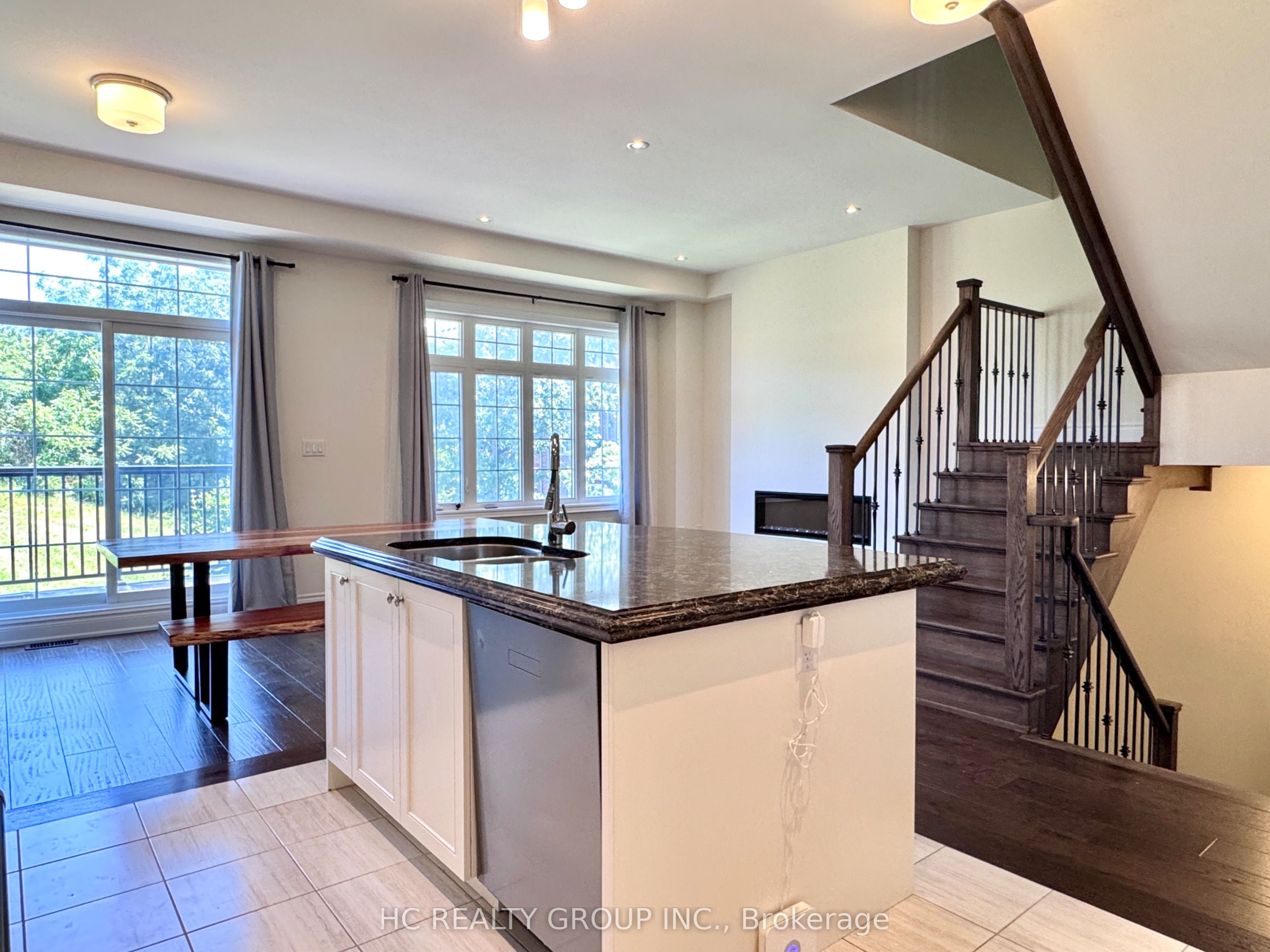 9 Beaufort Way, Markham, ON L6C 1N6 photo 4