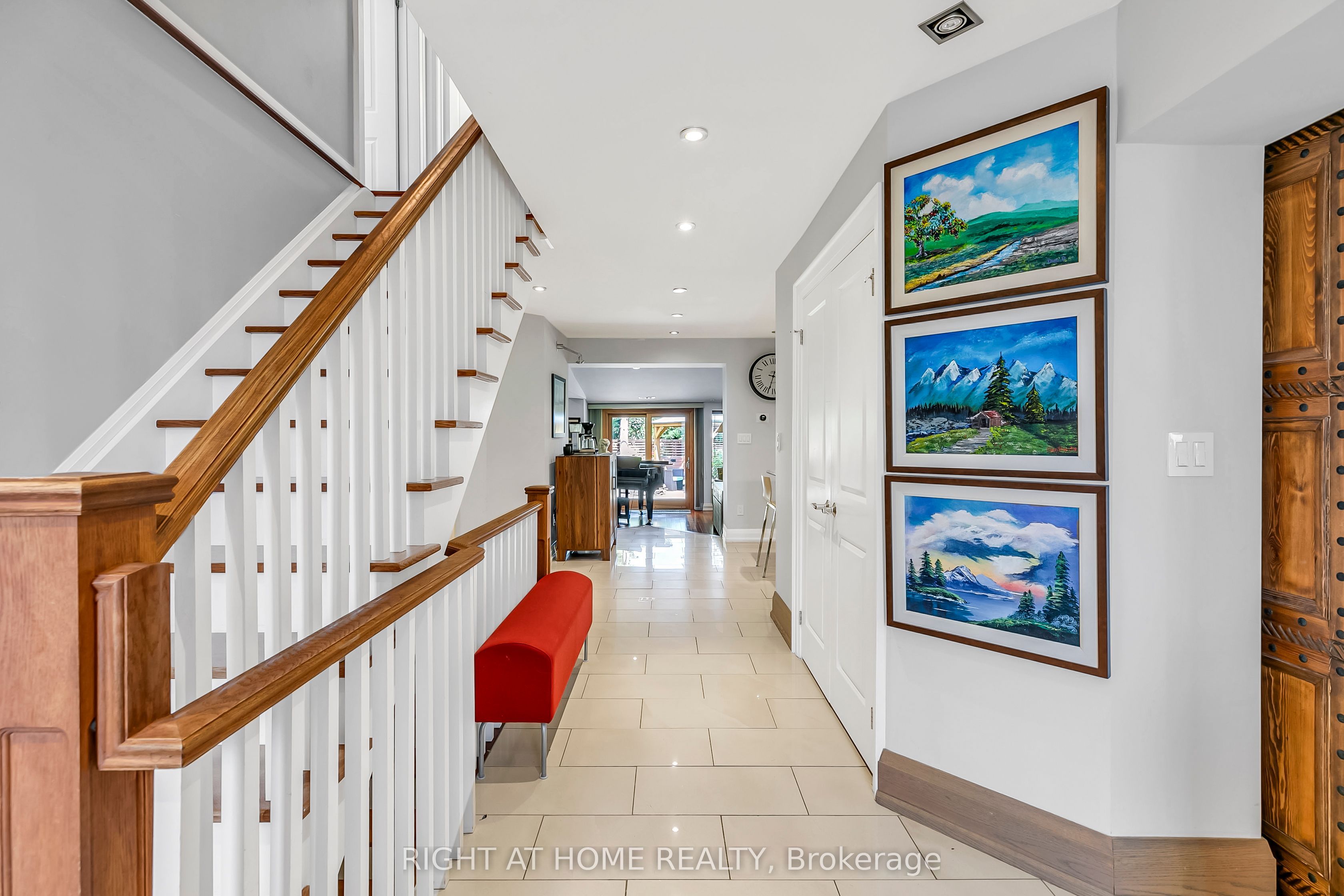 35 Brightbay Crescent, Markham, ON L3T 1C2 photo 2