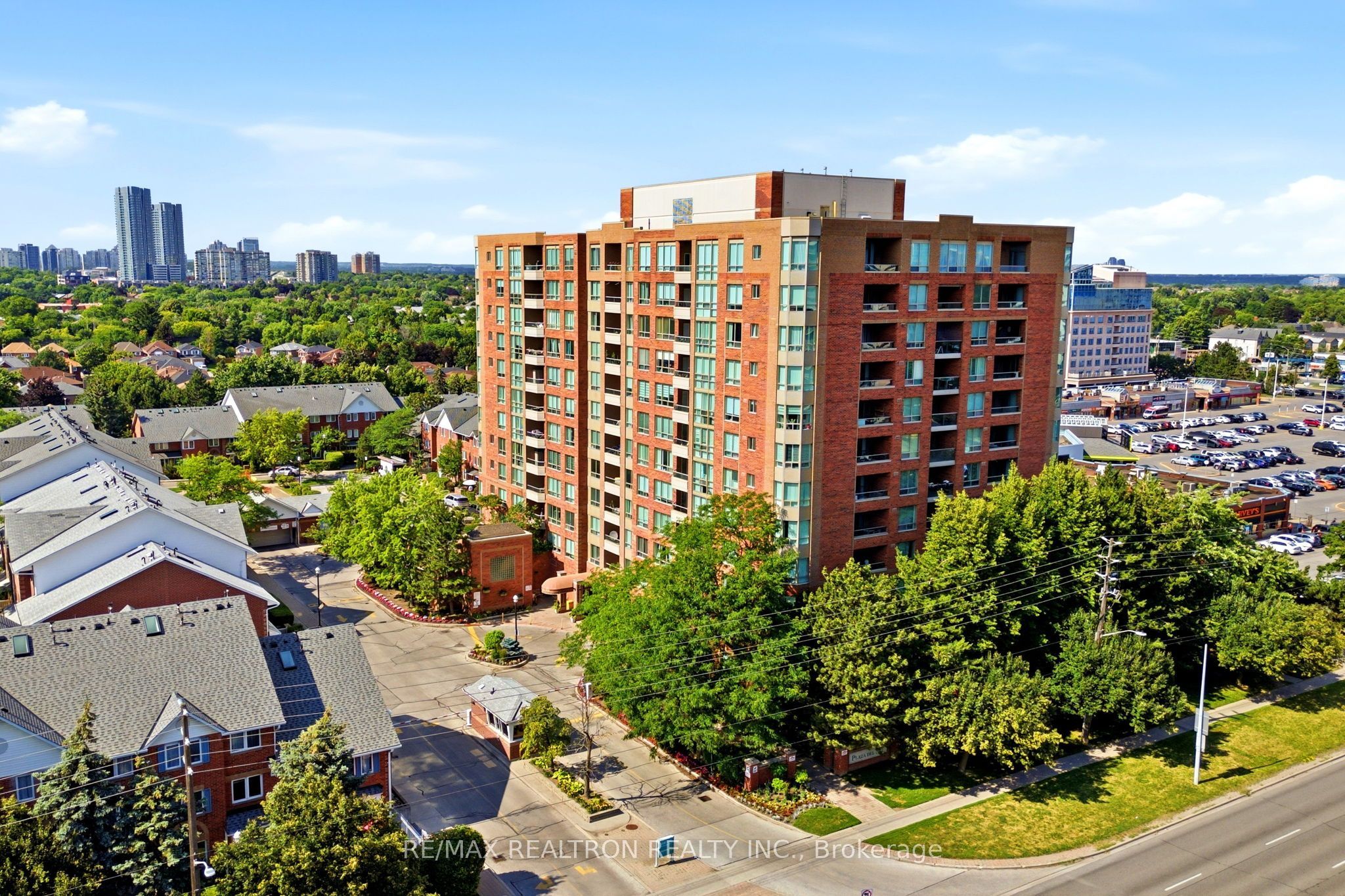 850 Steeles Avenue W 1103, Vaughan, ON L4J 8E7