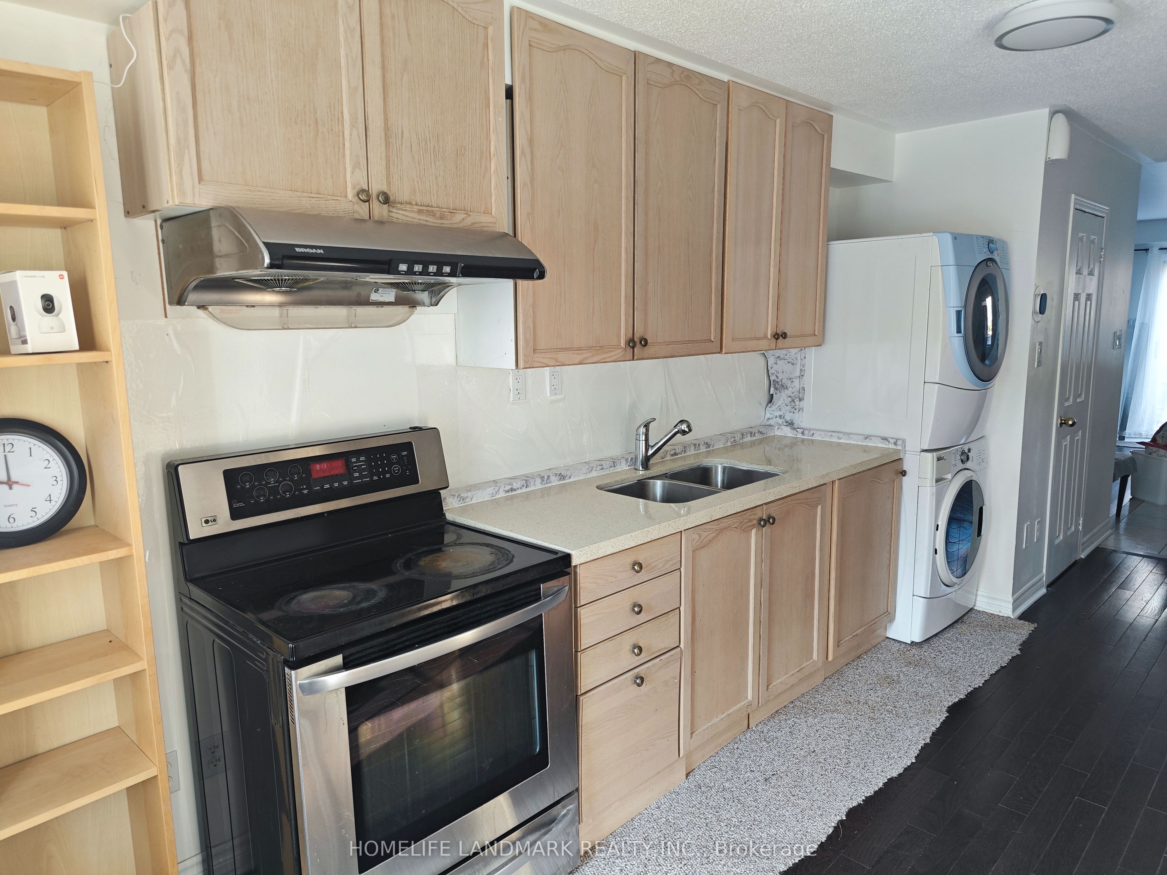 47 Waterton Crescent, Richmond Hill, ON L4B 4L2 photo 4