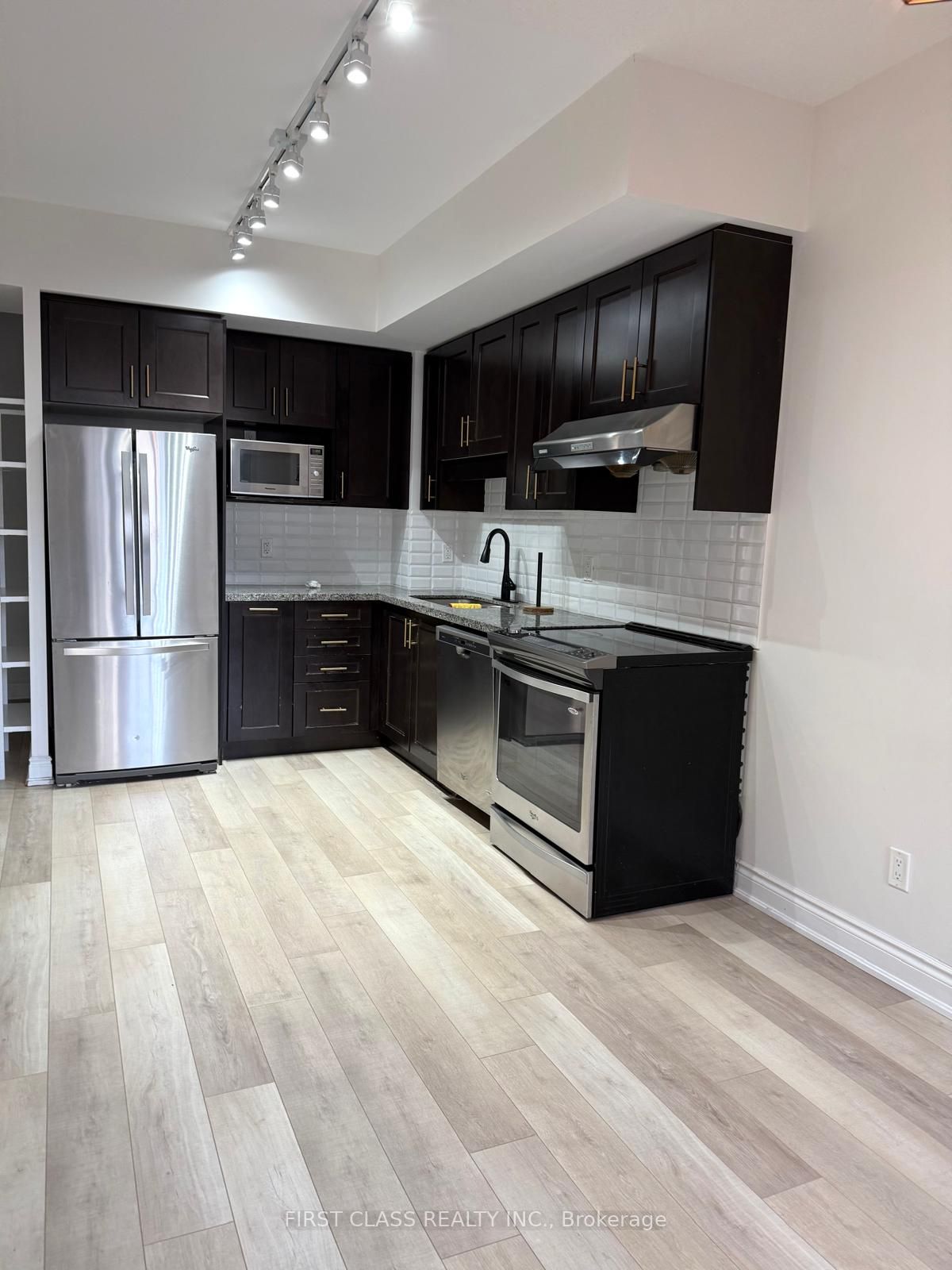 38 Cedarland Drive 315, Markham, ON L6G 1C7 photo 5