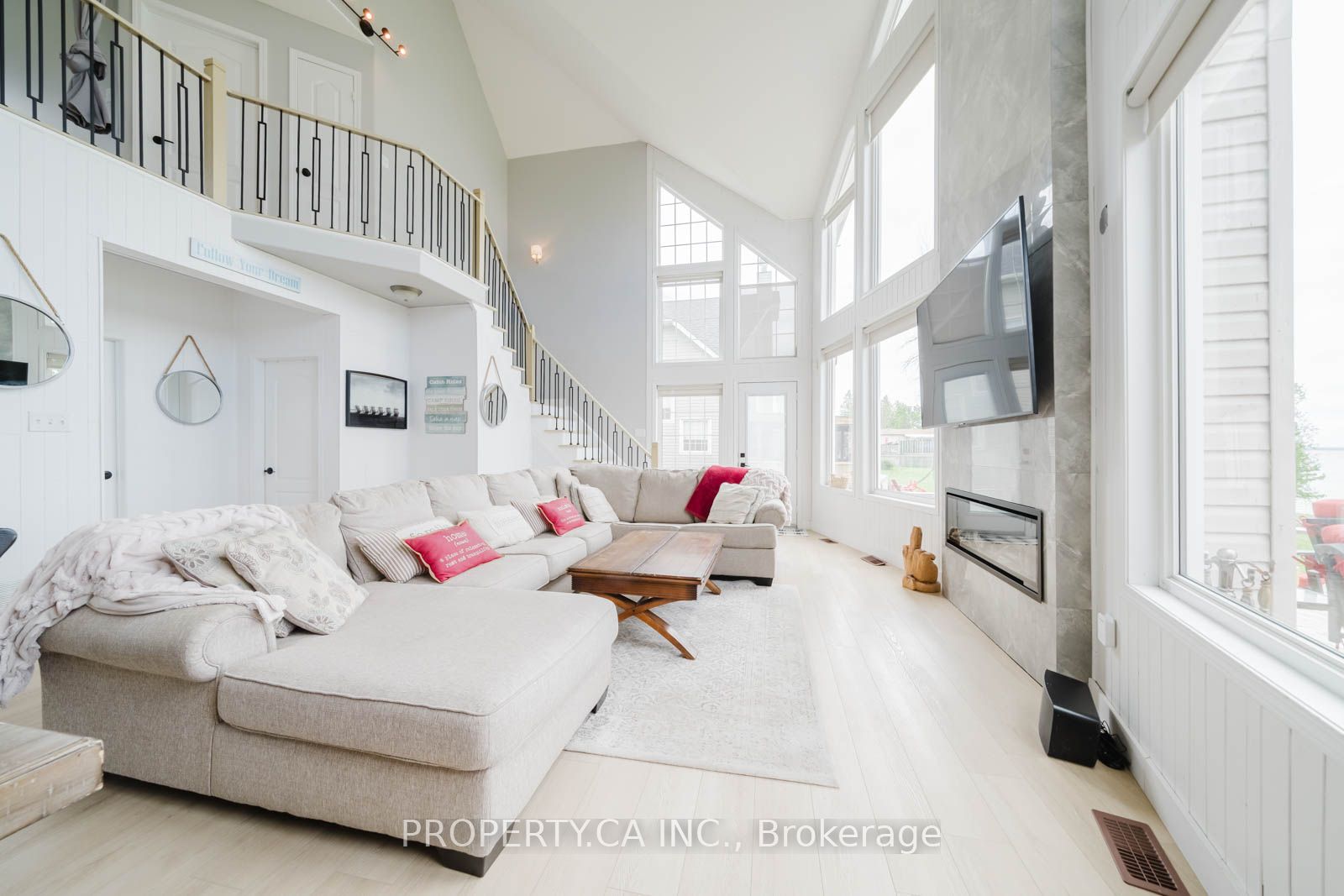 1283 Chief Joseph Snake Road, Georgina Islands, ON L0E 1R0 photo 4