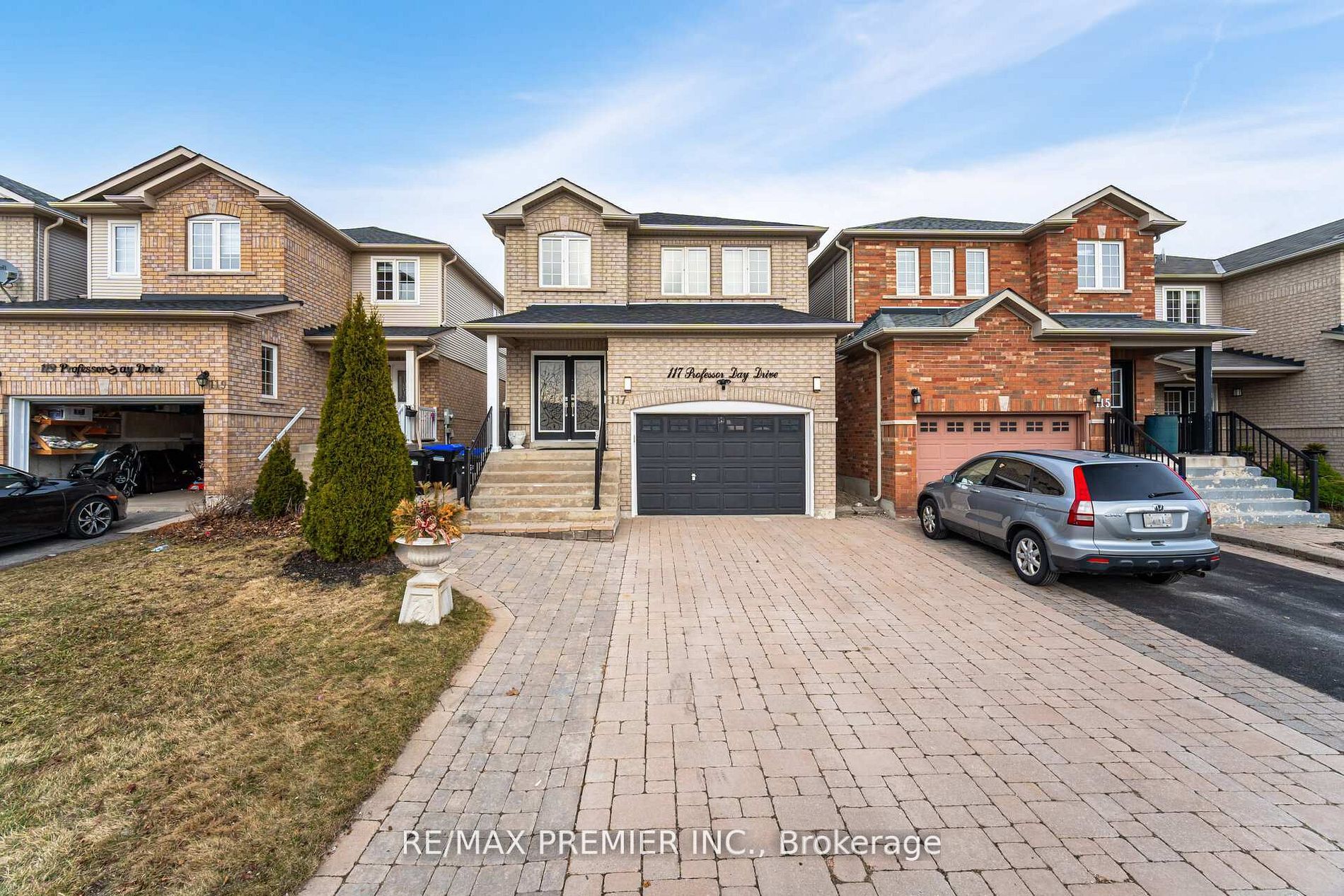 117 Professor Day Drive, Bradford West Gwillimbury, ON L3Z 3C1 photo 2
