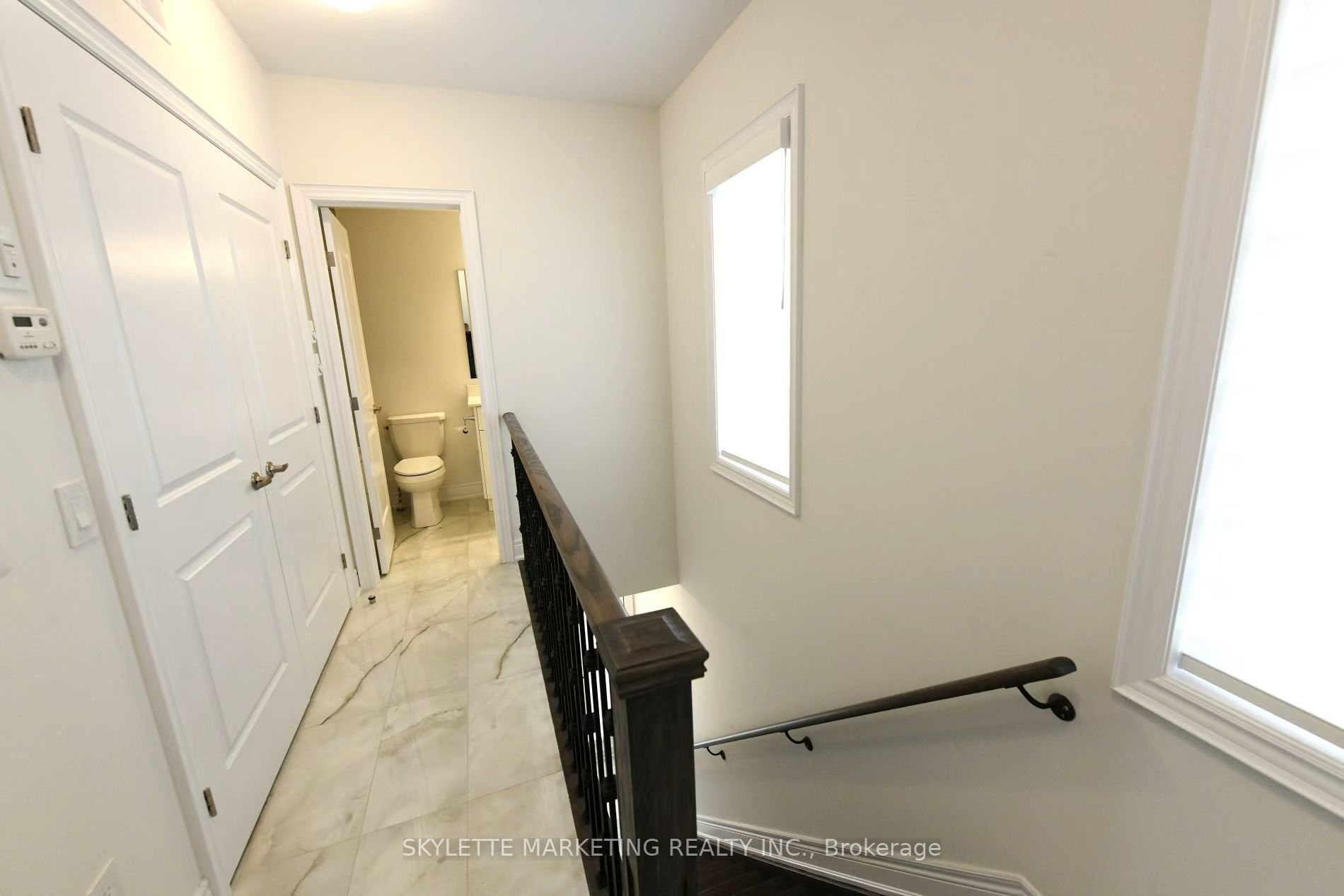 Coach 9480 Bayview Avenue, Richmond Hill, ON L4C 5H3 photo 5