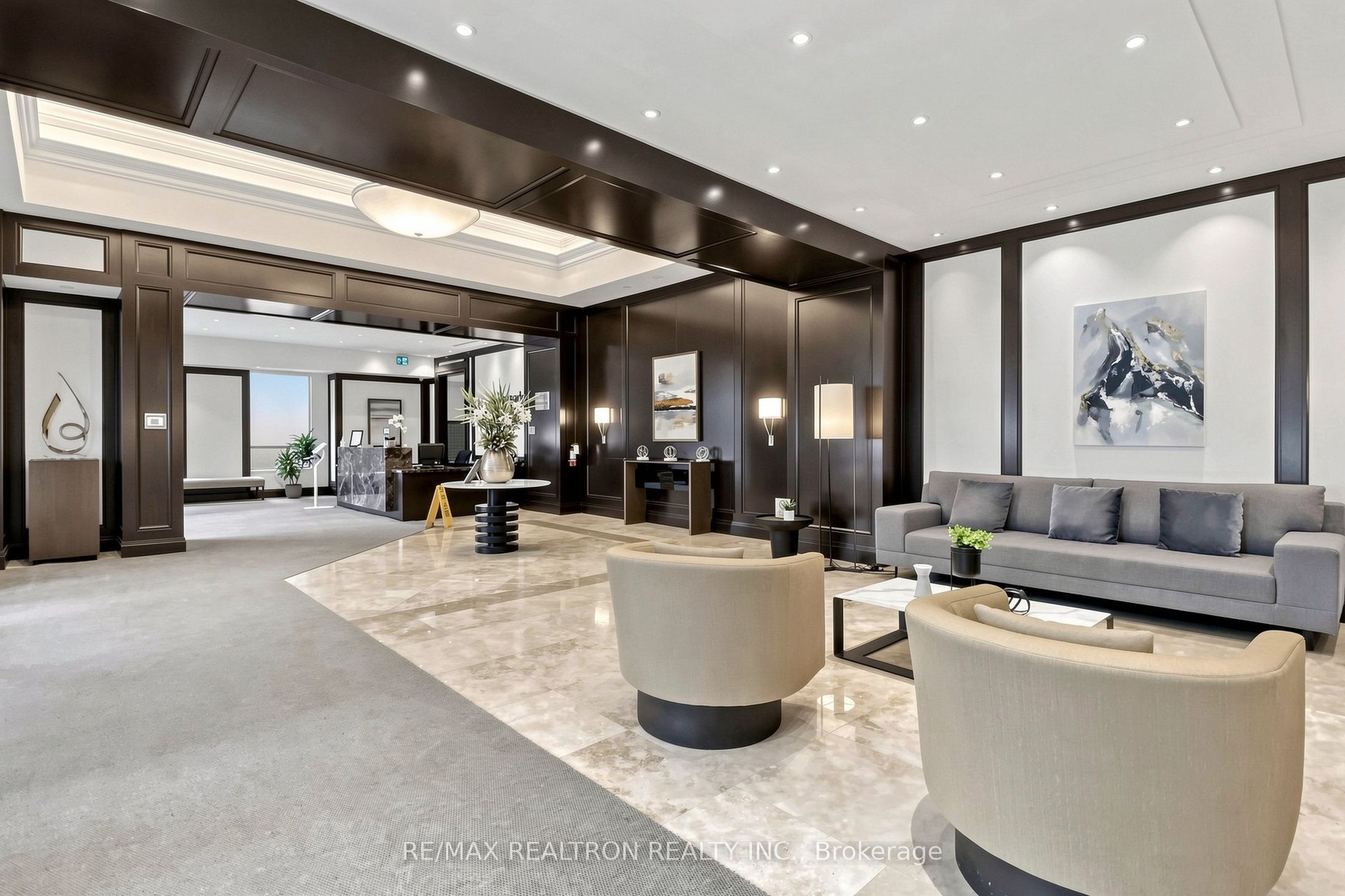 100 Promenade Circle 205, Vaughan, ON L4J 7W7 photo 3
