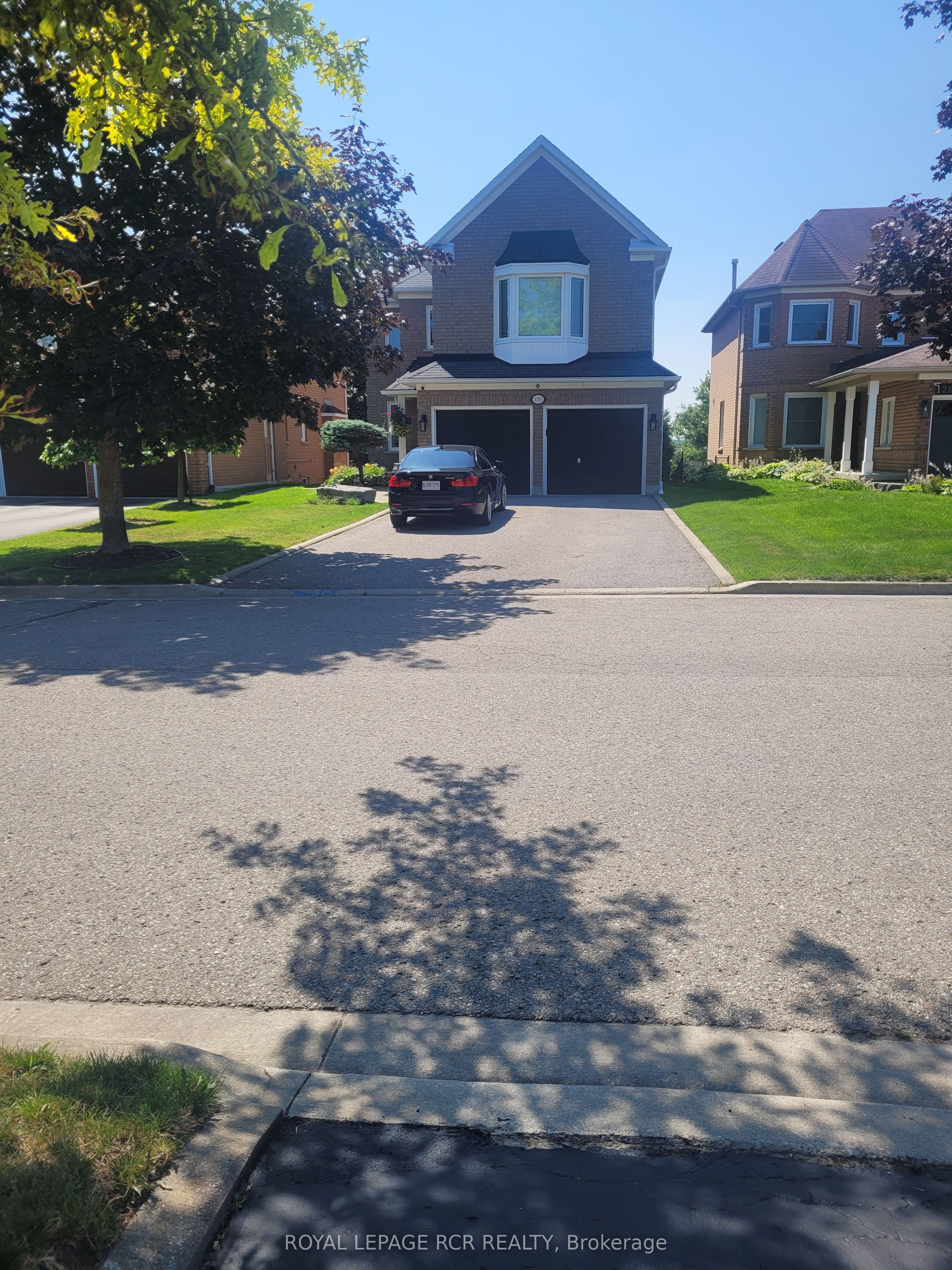 130 Widdifield Avenue, Newmarket, ON L3X 1Z3 photo 2