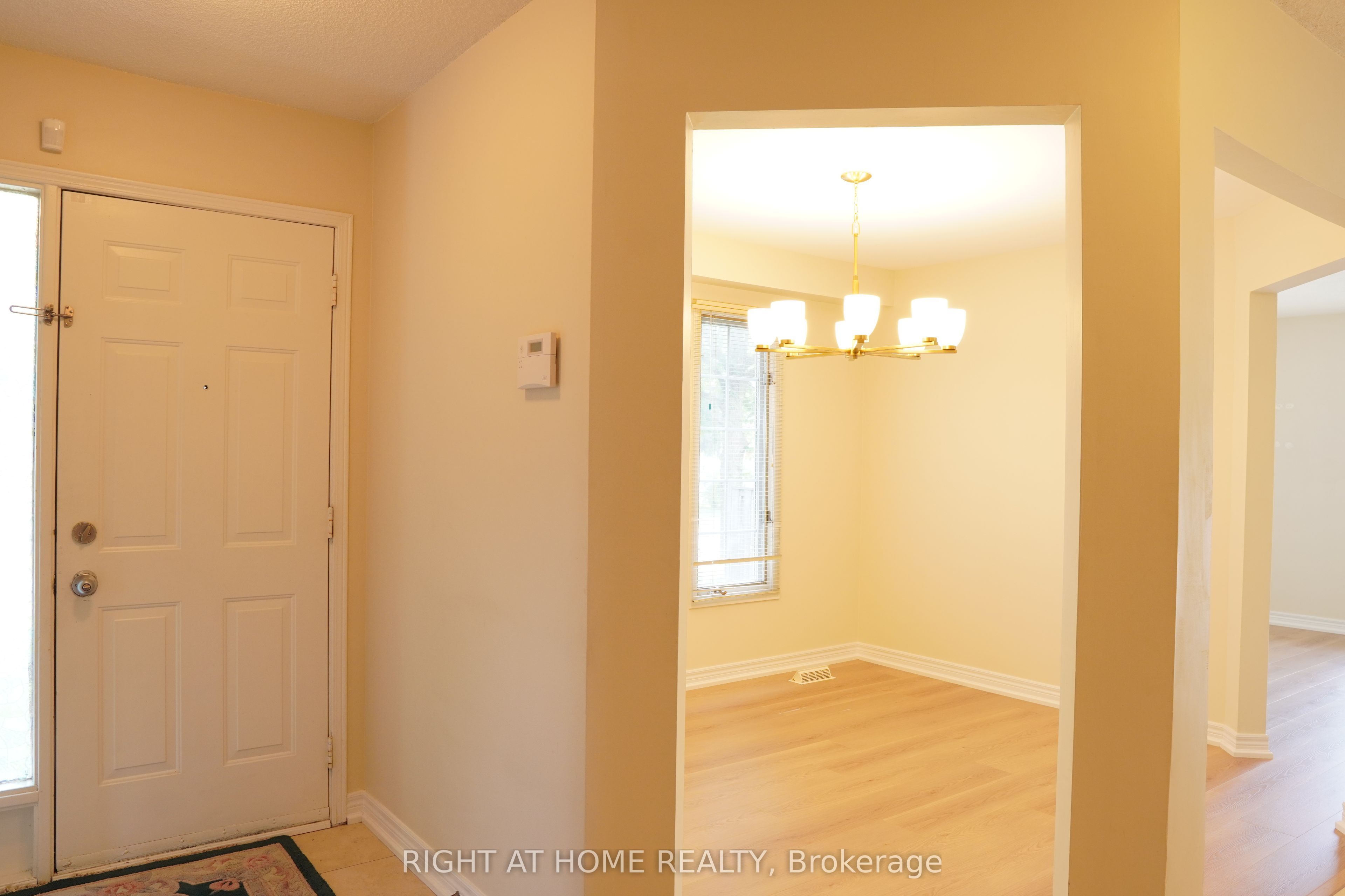 50 Oldhill Street, Richmond Hill, ON L4C 9T9