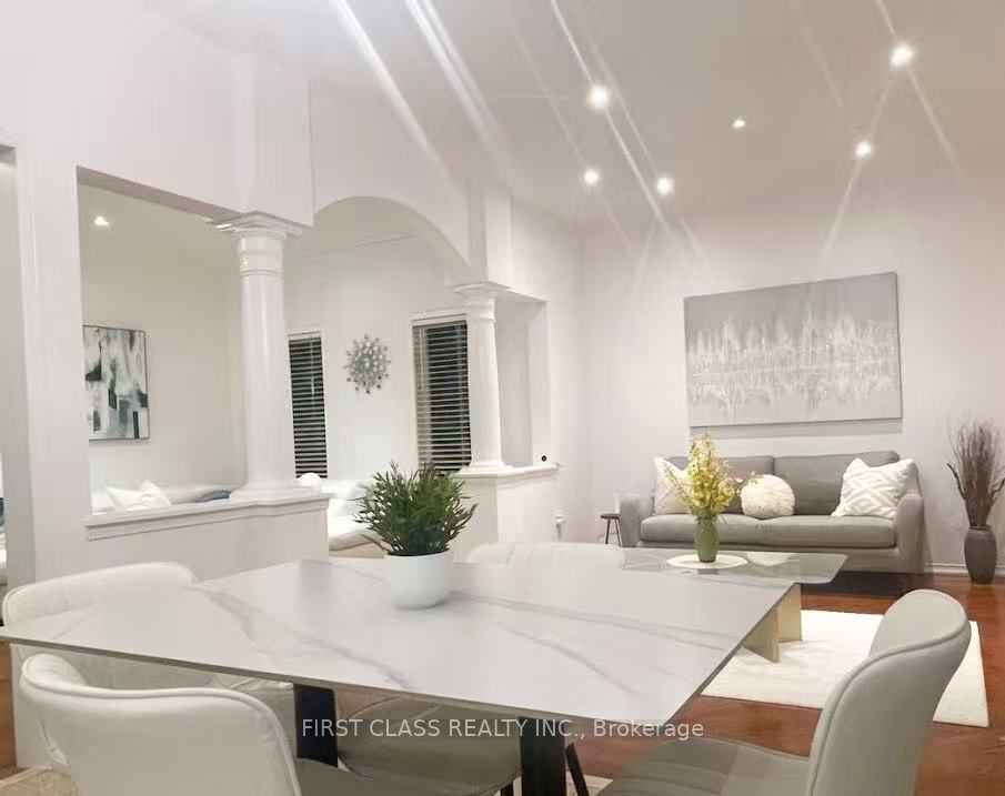 79 Carnoustie Crescent, Richmond Hill, ON L4E 0A1 photo 5