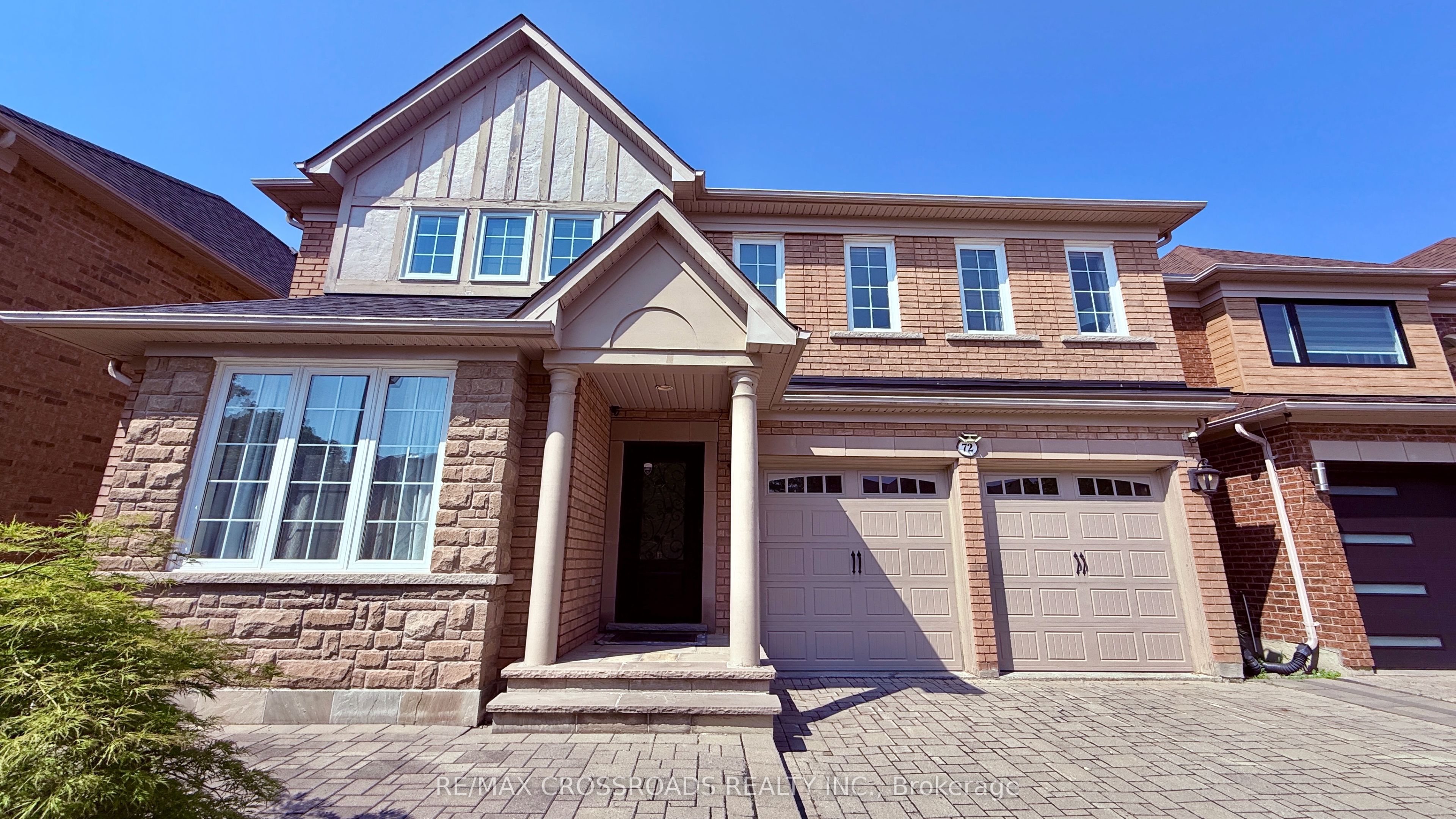 72 Skywood Drive, Richmond Hill, ON L4E 4L1 photo 2