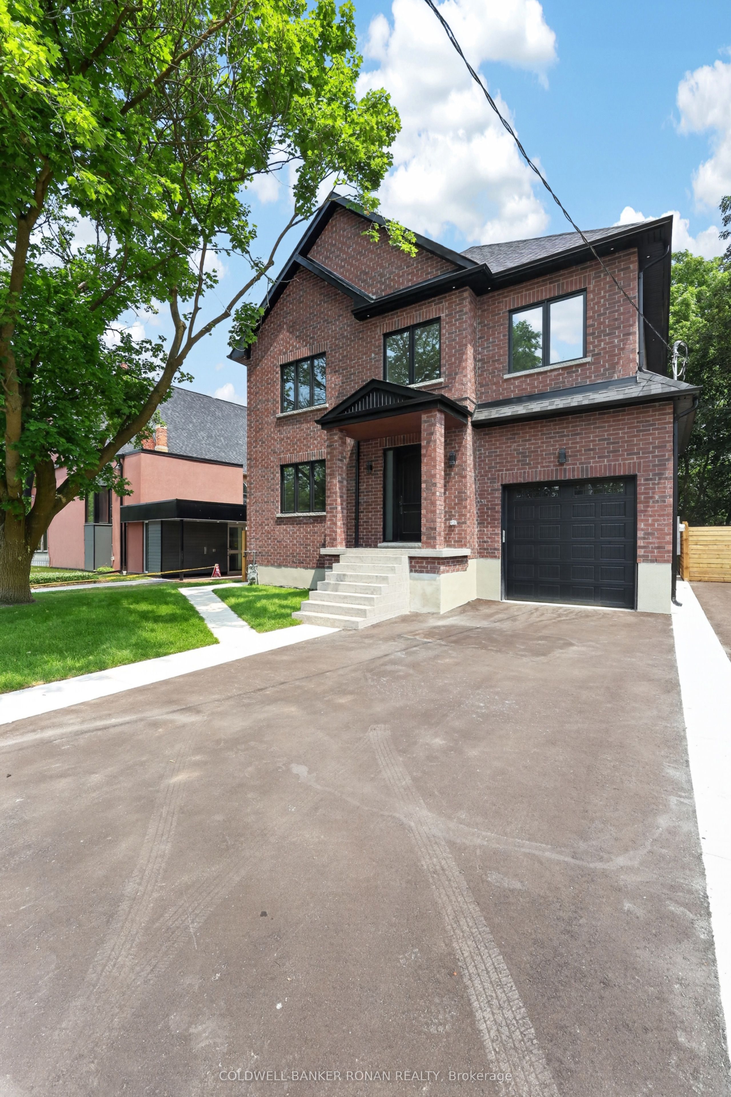 59 Walkem Drive, New Tecumseth, ON L0G 1W0 photo 2