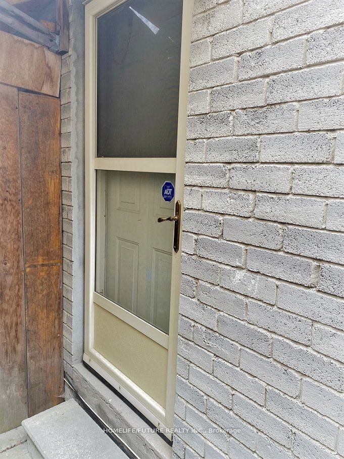 79 Beckwith Crescent Bsmt, Markham, ON L3S 1S1 photo 2